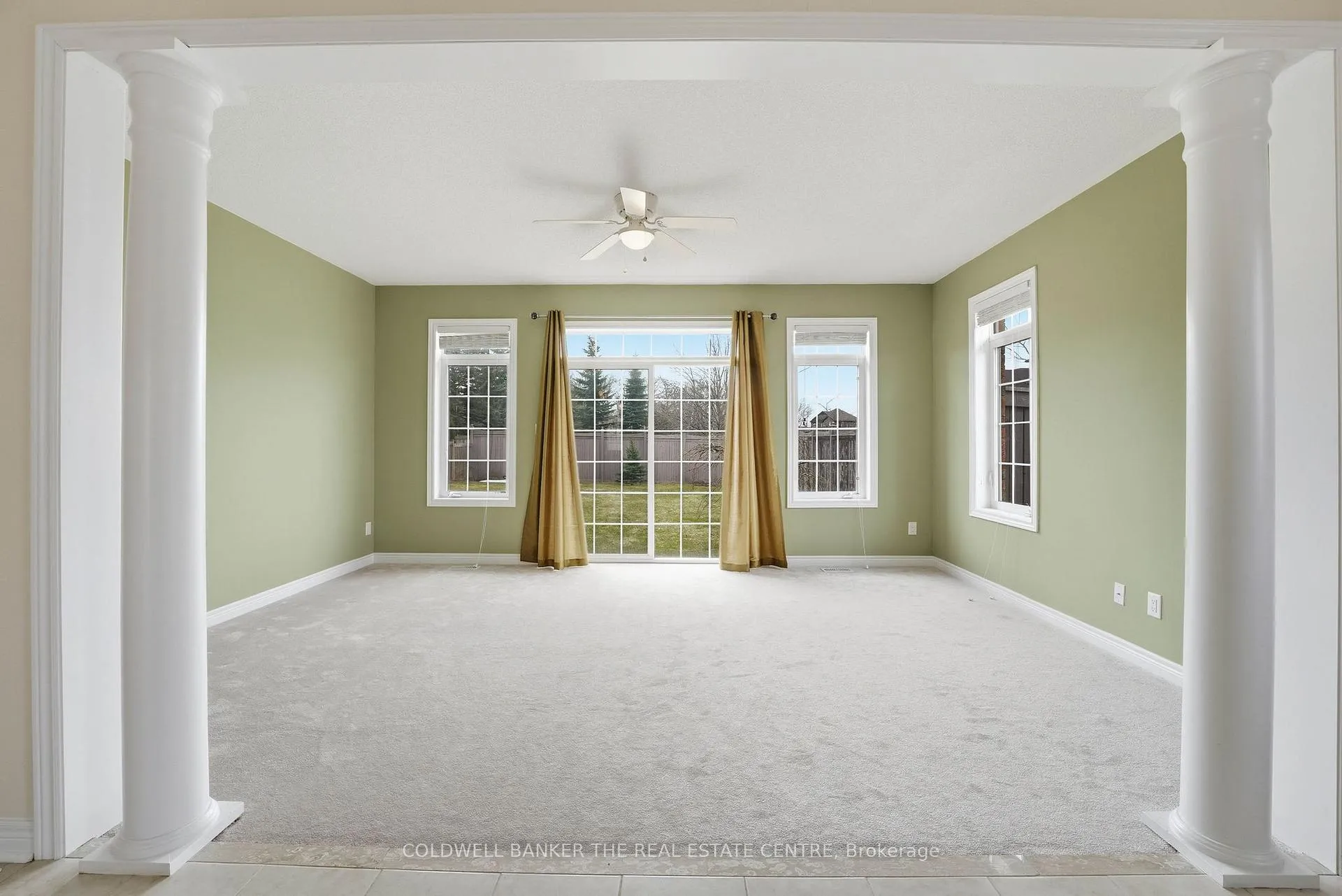 Photo 24 of 264 Kozlov Street, Barrie, West Bayfield — HOMEH