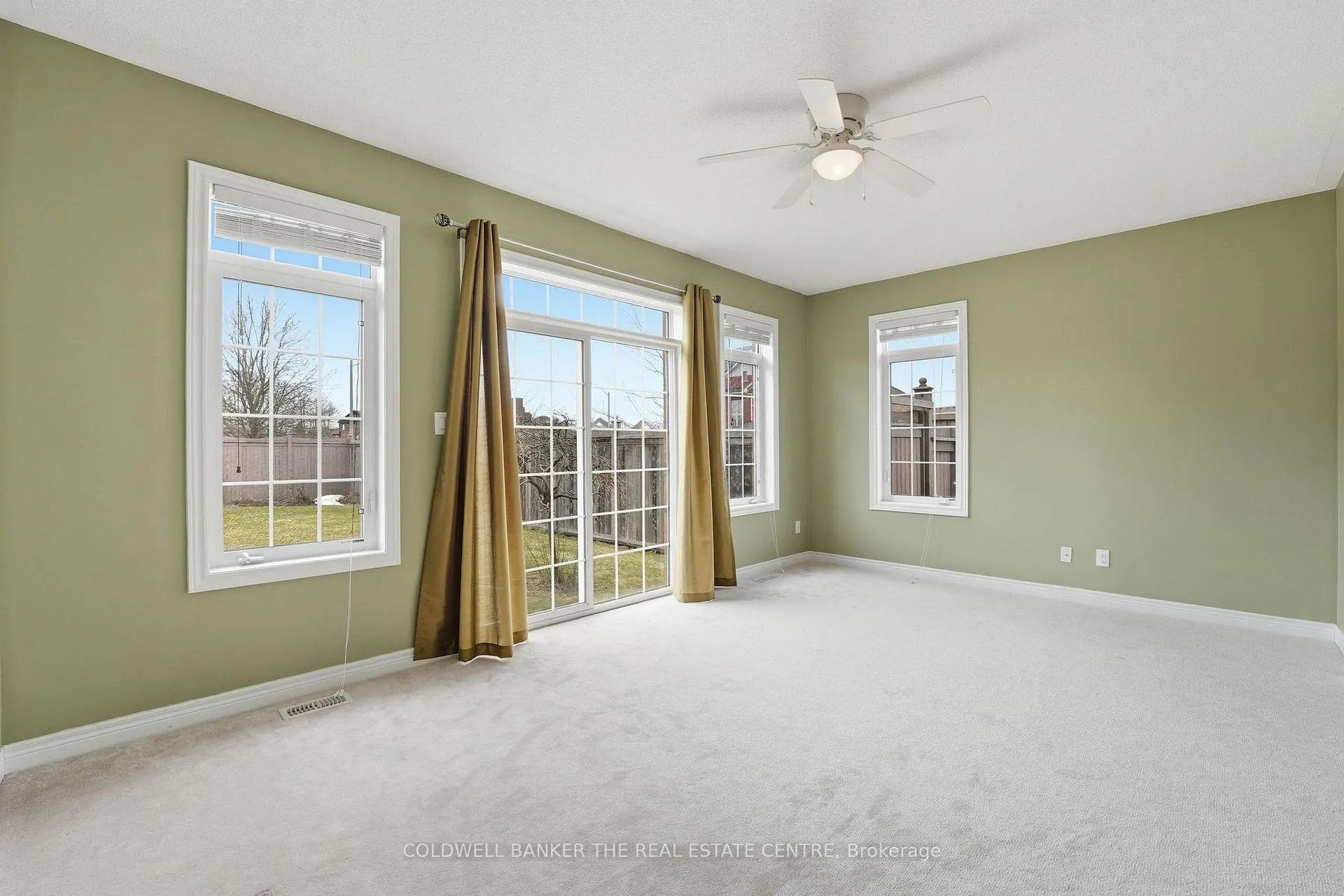 Photo 25 of 264 Kozlov Street, Barrie, West Bayfield — HOMEH