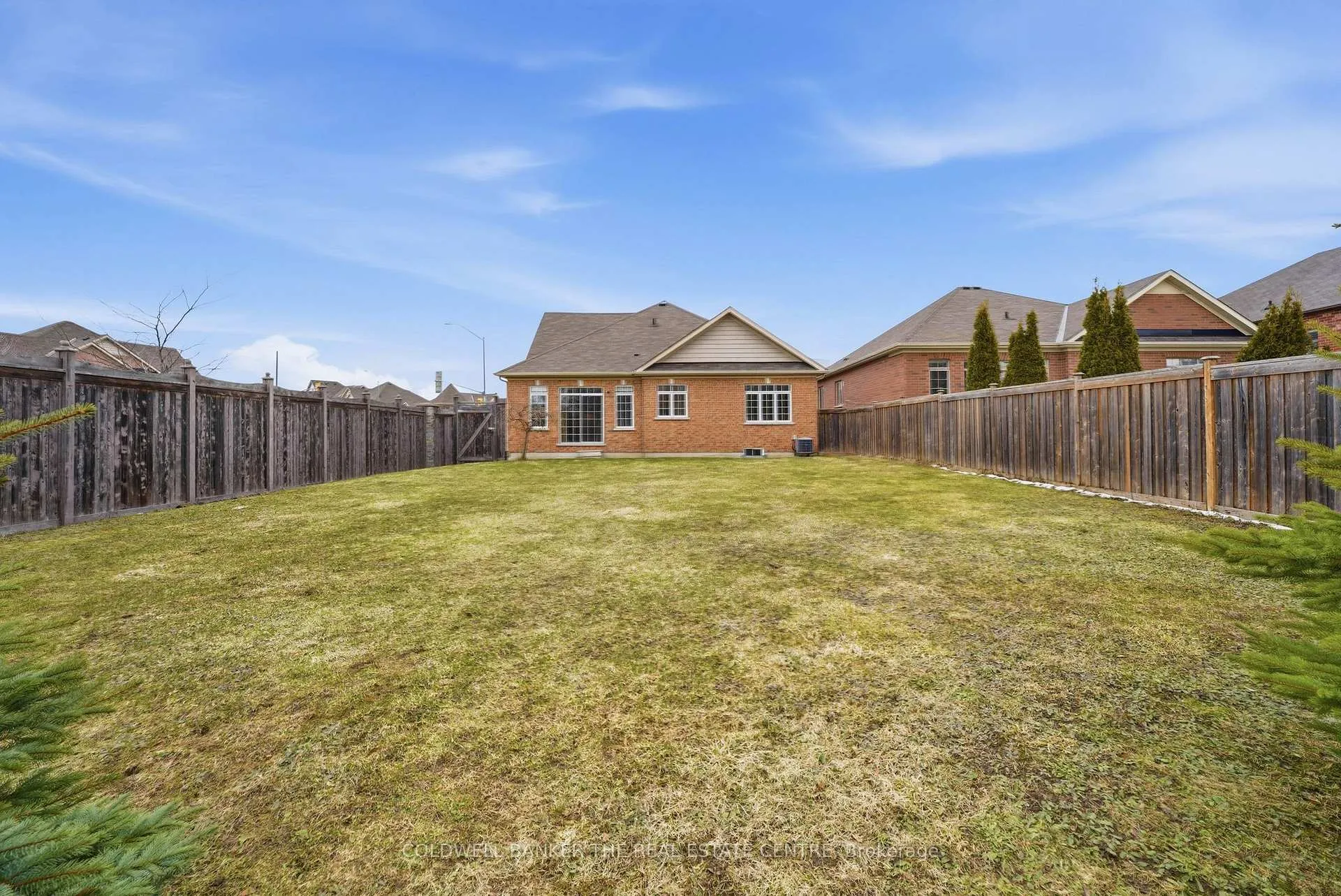 Photo 45 of 264 Kozlov Street, Barrie, West Bayfield — HOMEH