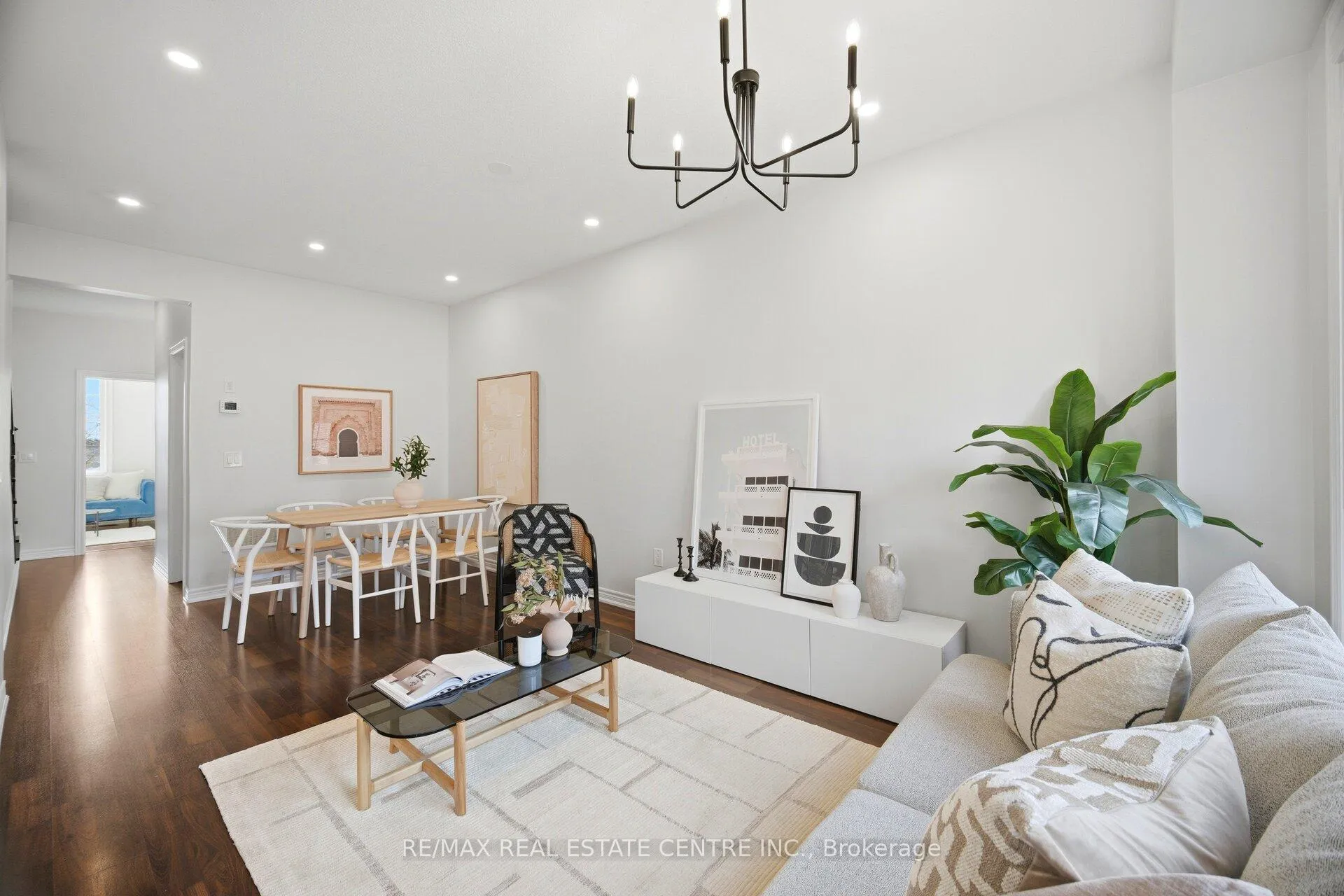 Photo 9 of 87 Bronson Terrace, Milton, Ford — HOMEH
