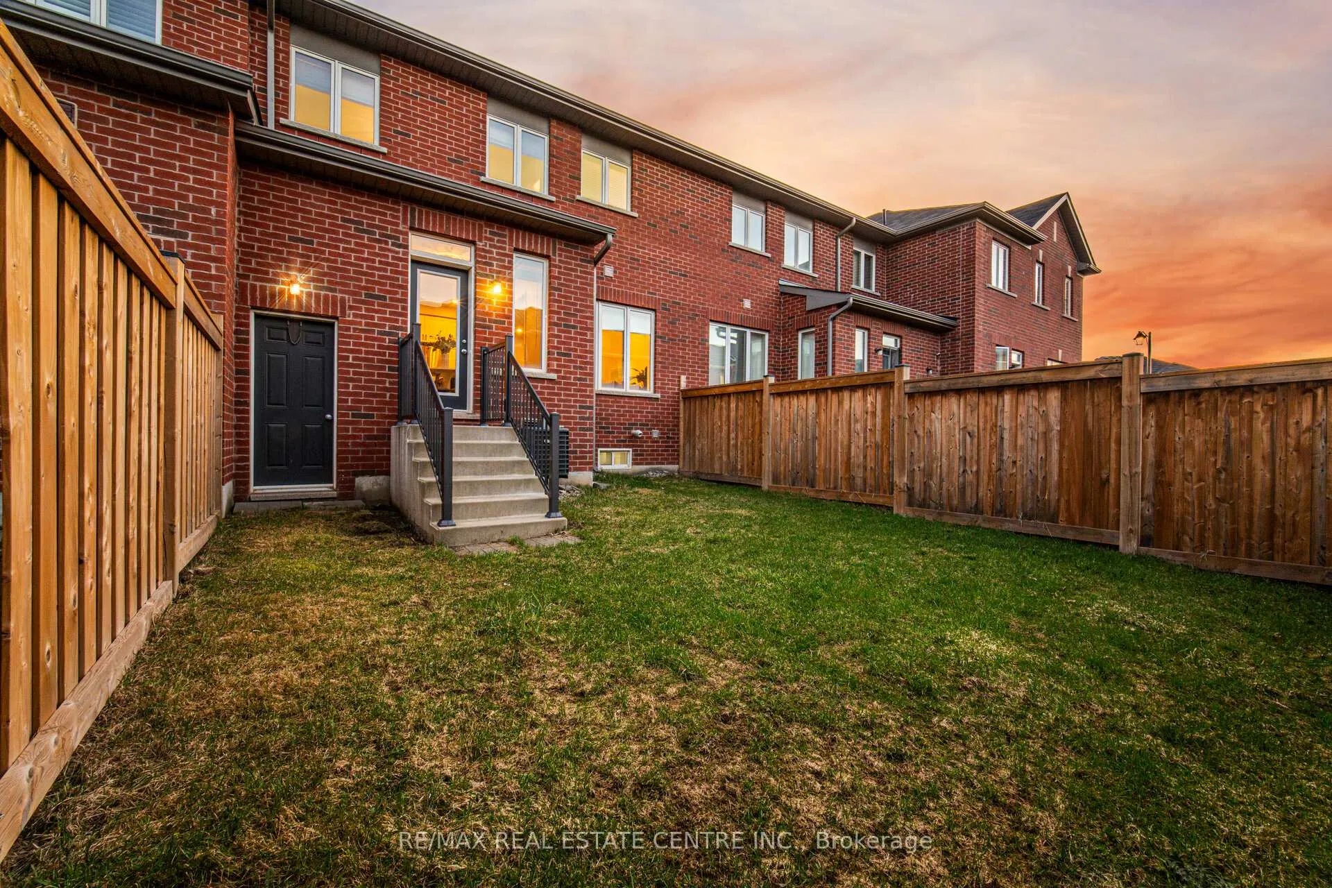 Photo 48 of 87 Bronson Terrace, Milton, Ford — HOMEH