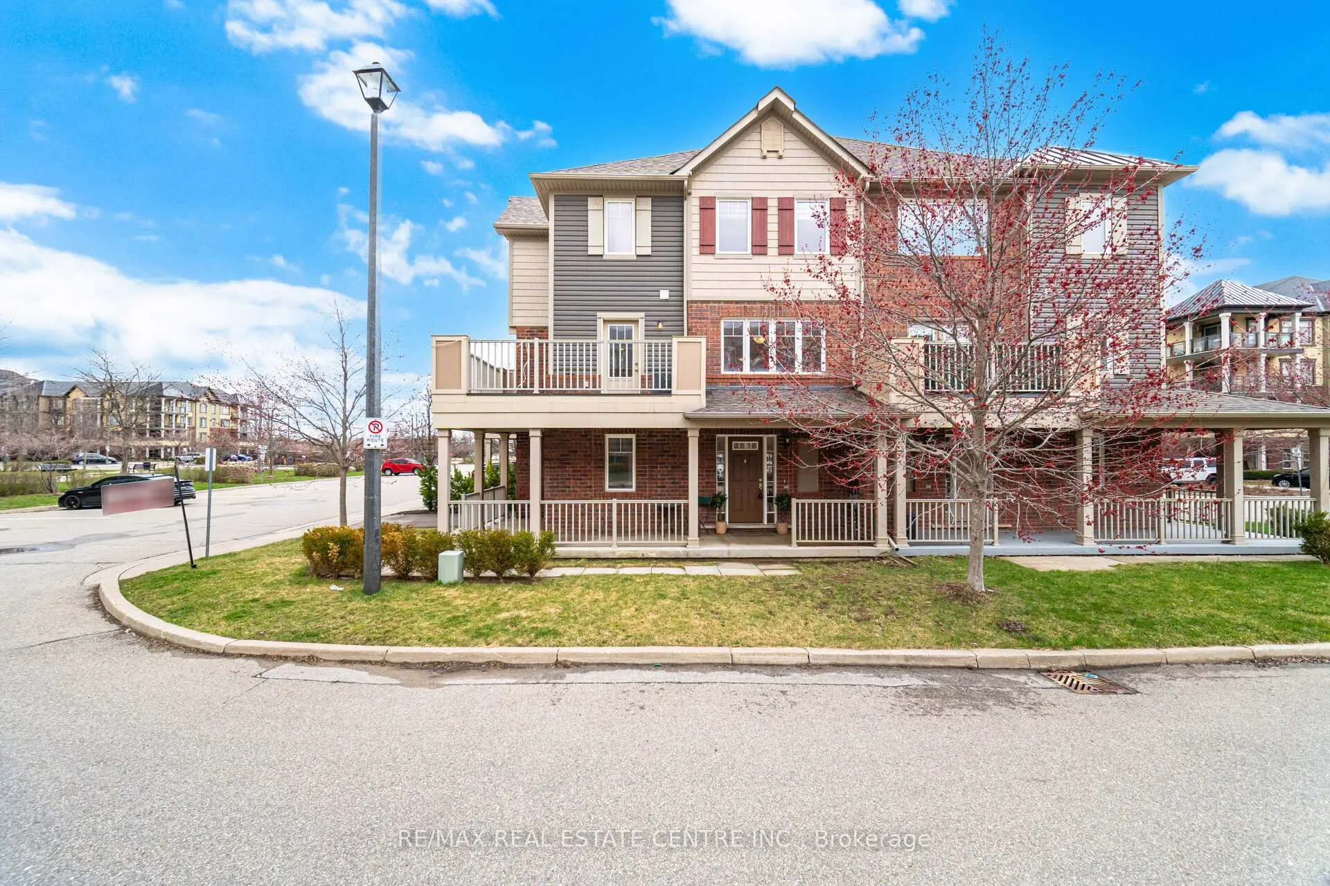 Photo 1 of Unit 56, 3050 Rotary Way, Burlington, Alton — HOMEH