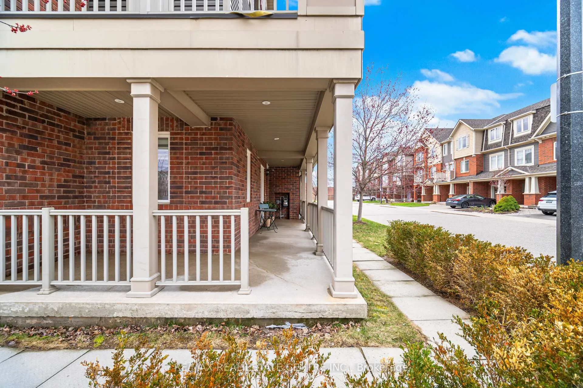 Photo 6 of Unit 56, 3050 Rotary Way, Burlington, Alton — HOMEH