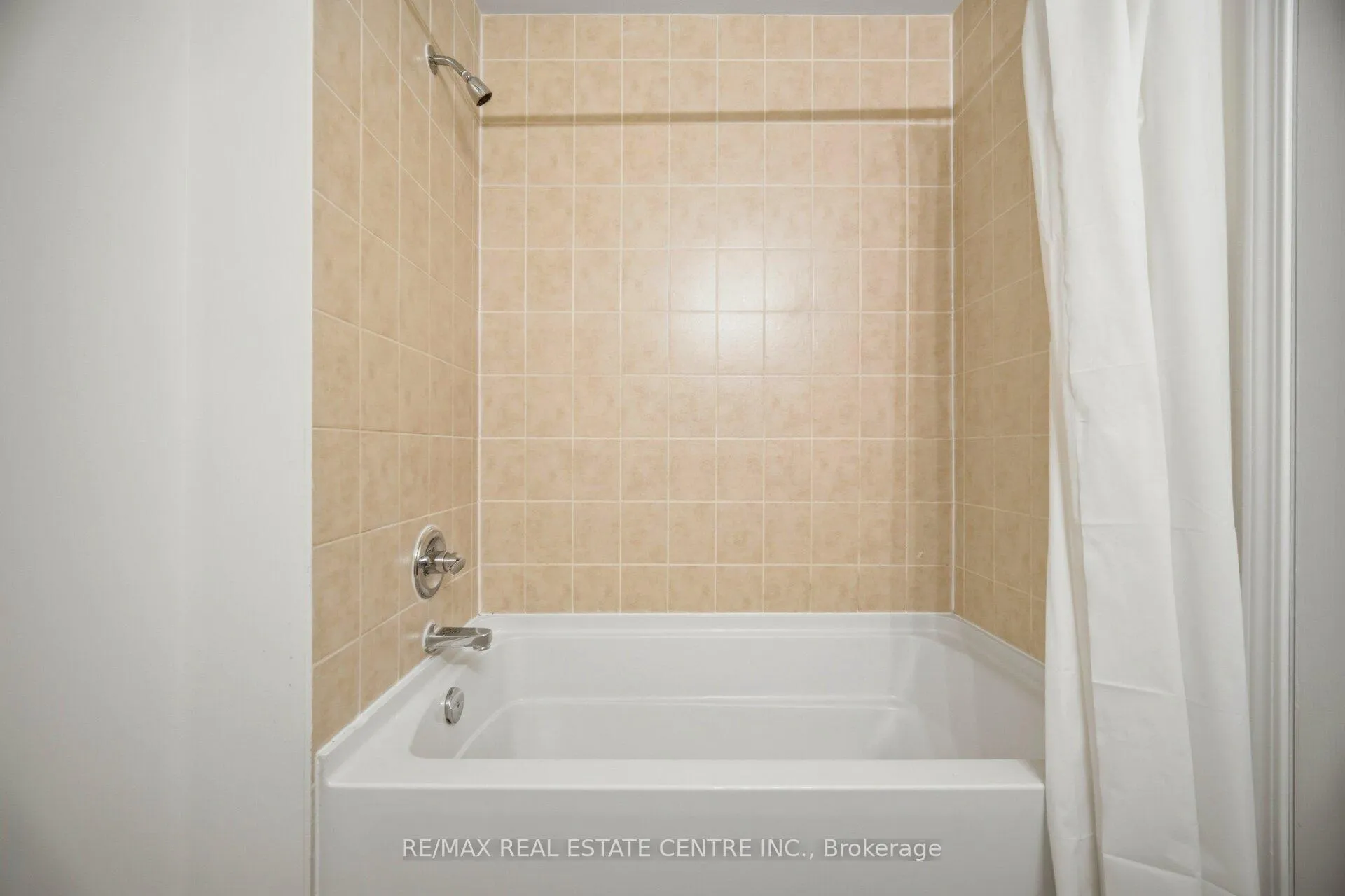 Photo 39 of Unit 56, 3050 Rotary Way, Burlington, Alton — HOMEH