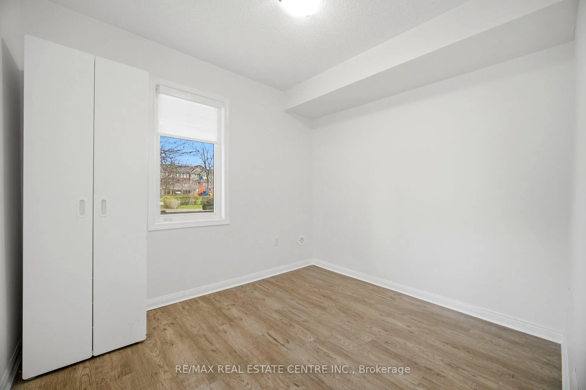 Photo 41 of Unit 56, 3050 Rotary Way, Burlington, Alton — HOMEH