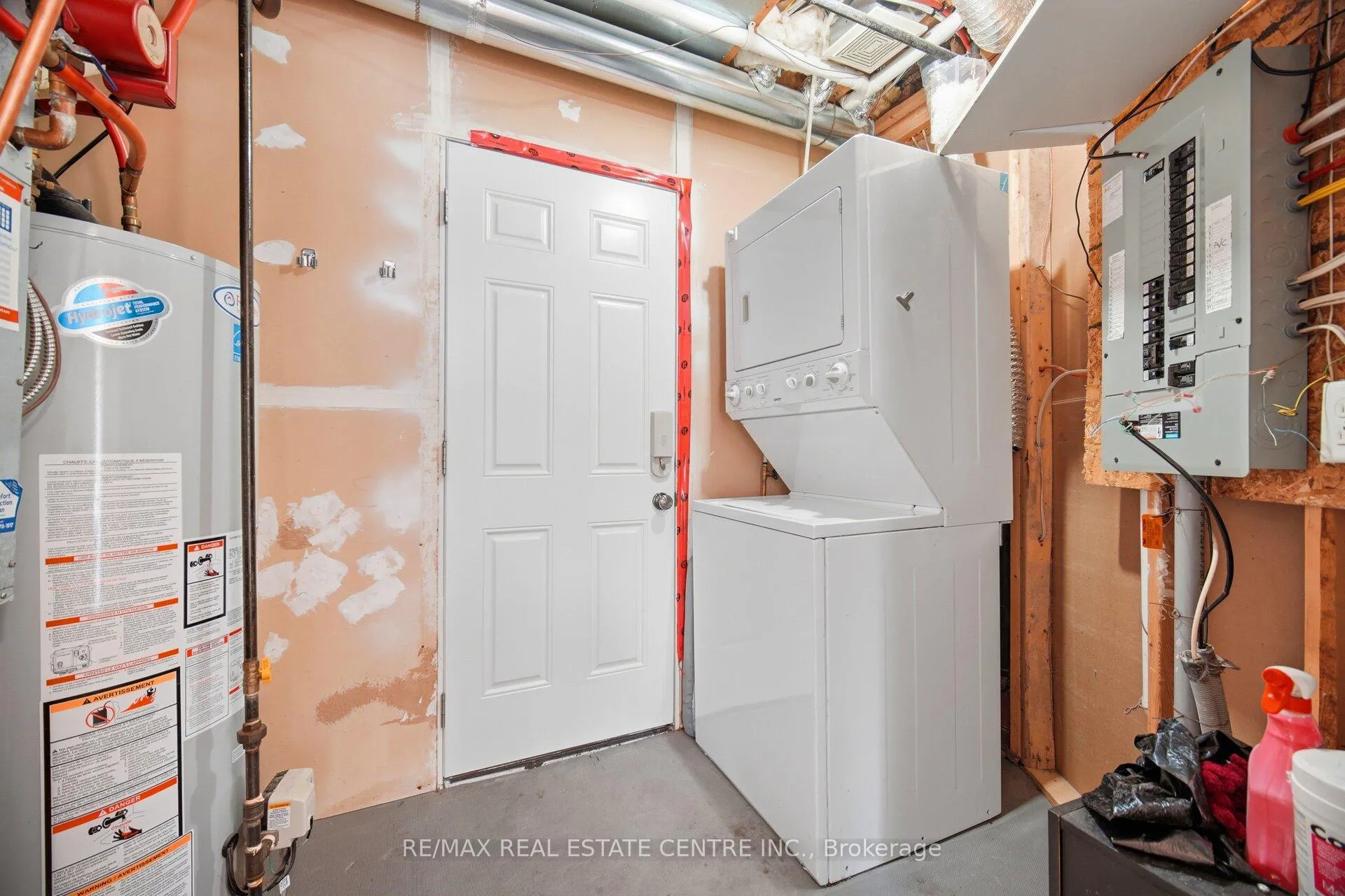 Photo 43 of Unit 56, 3050 Rotary Way, Burlington, Alton — HOMEH