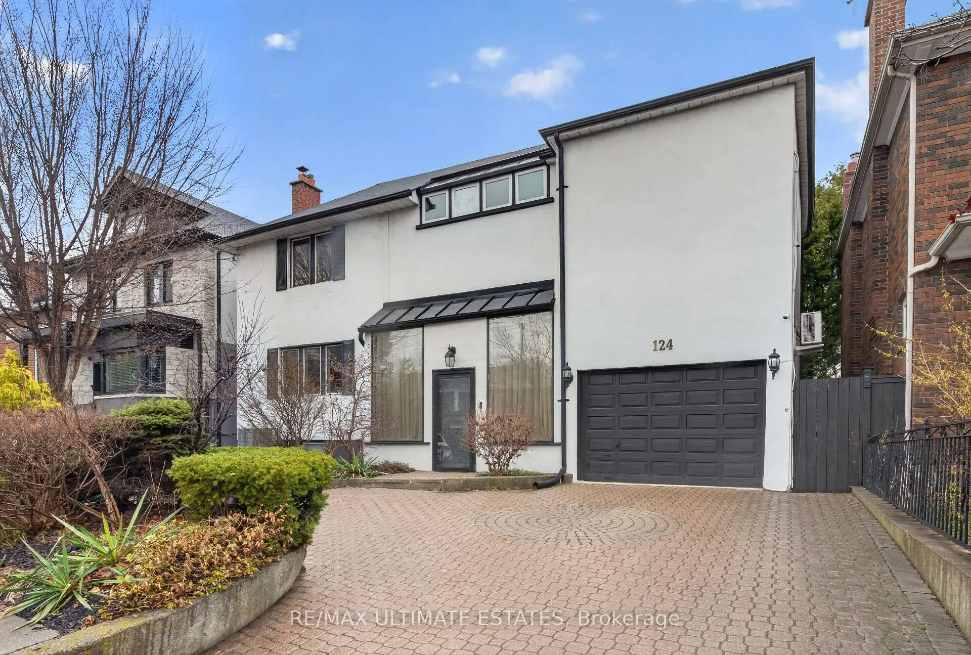 Photo 2 of 124 Lawrence Avenue E, Toronto, Lawrence Park North — HOMEH