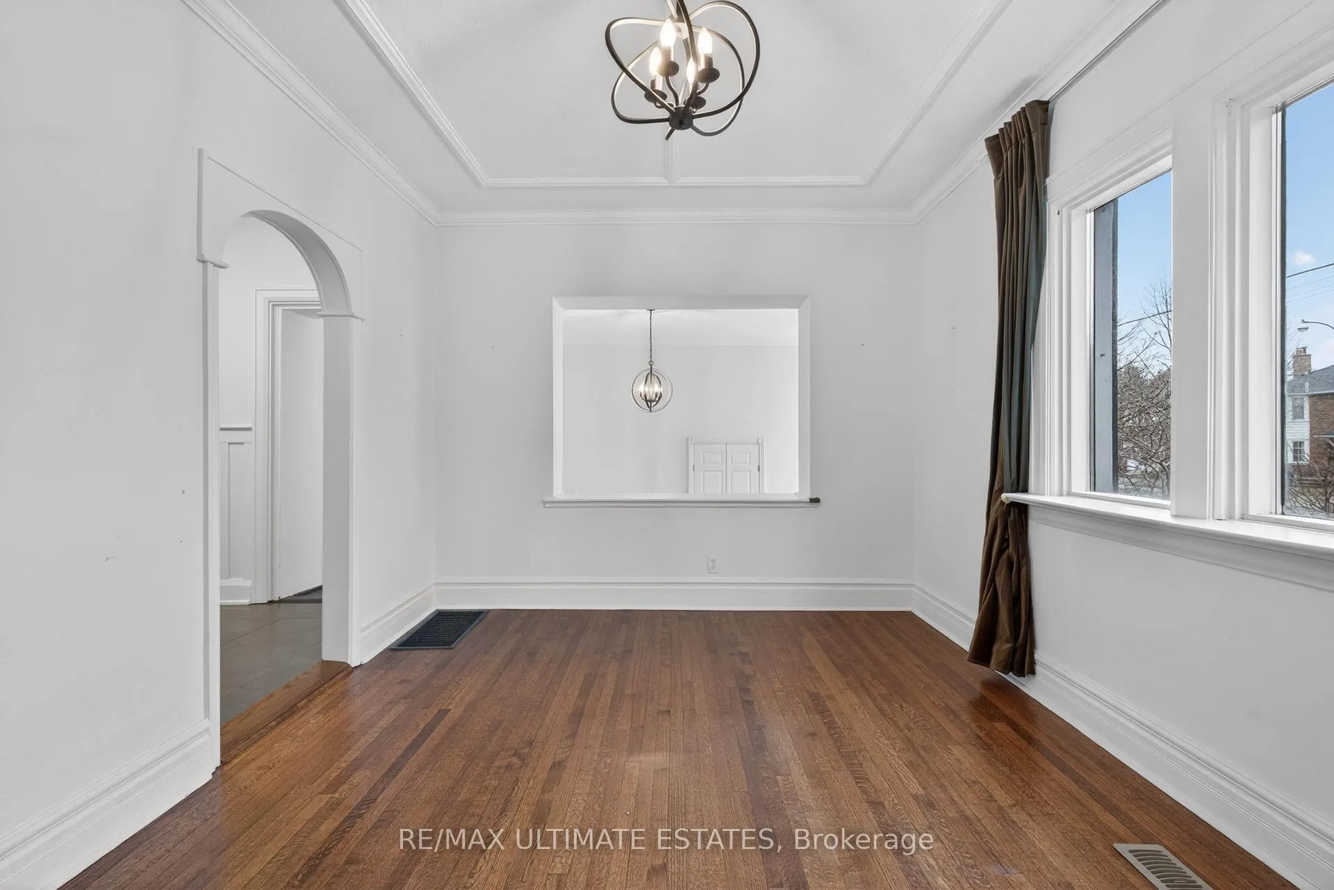 Photo 15 of 124 Lawrence Avenue E, Toronto, Lawrence Park North — HOMEH