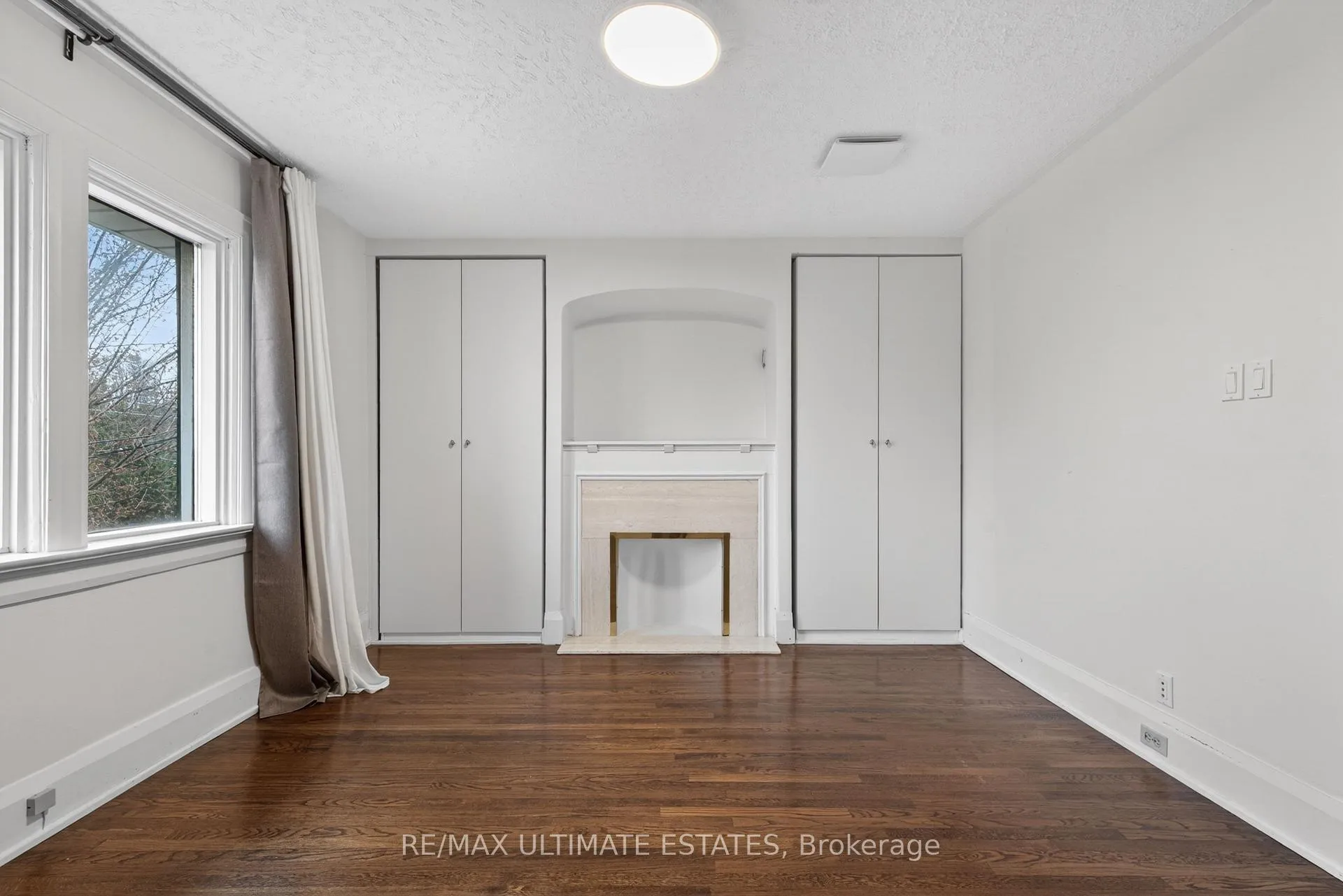 Photo 24 of 124 Lawrence Avenue E, Toronto, Lawrence Park North — HOMEH