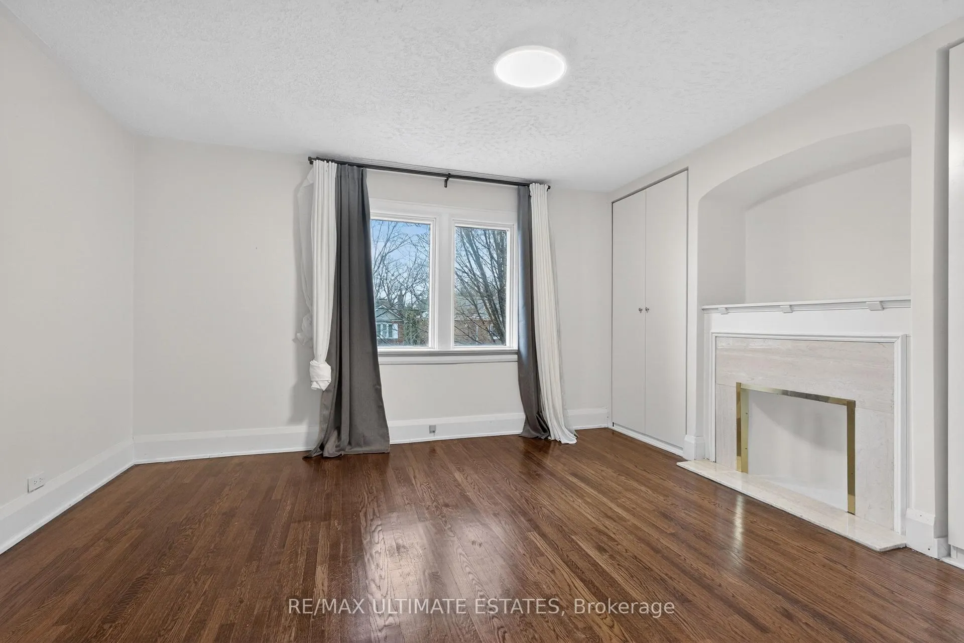 Photo 25 of 124 Lawrence Avenue E, Toronto, Lawrence Park North — HOMEH