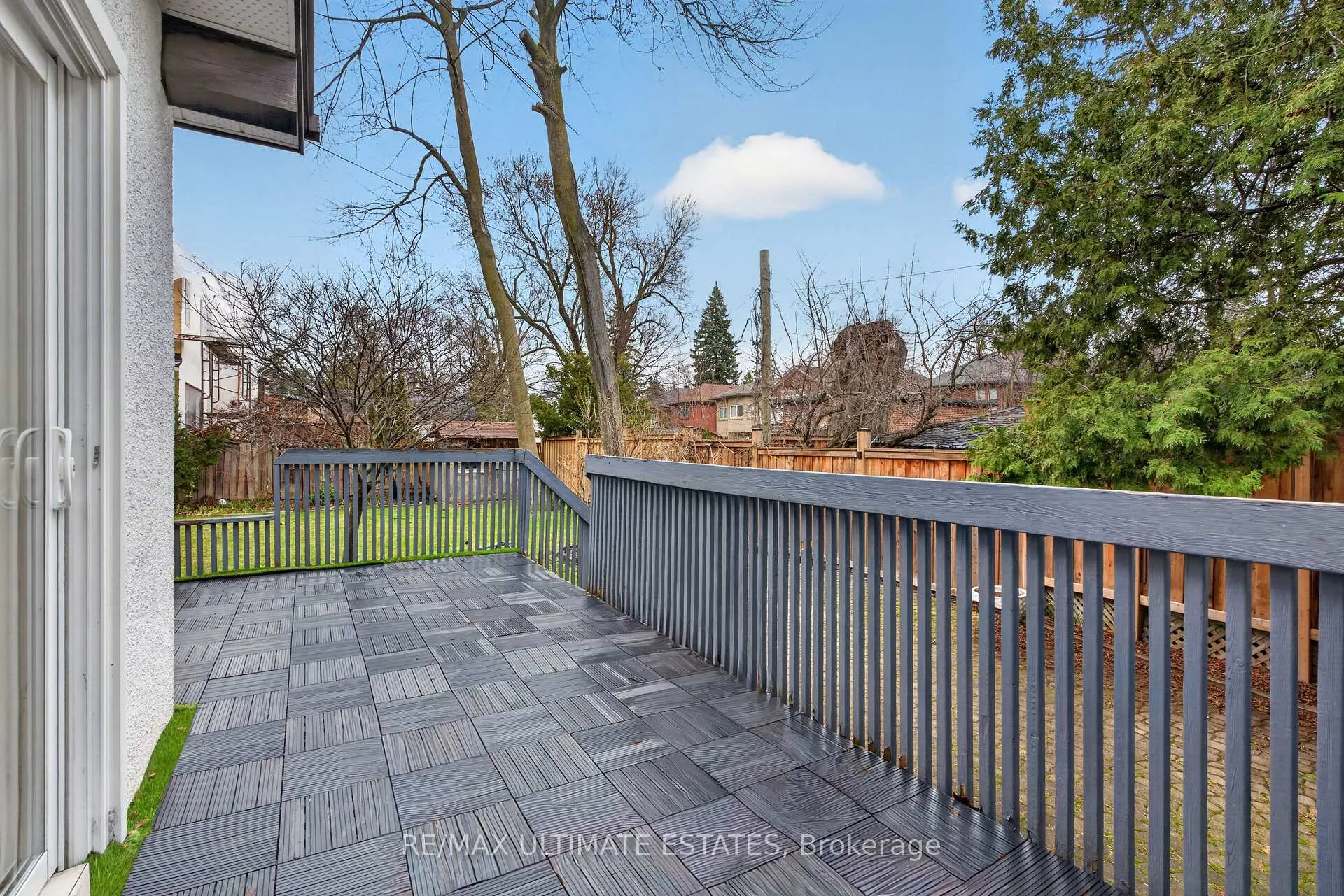 Photo 45 of 124 Lawrence Avenue E, Toronto, Lawrence Park North — HOMEH