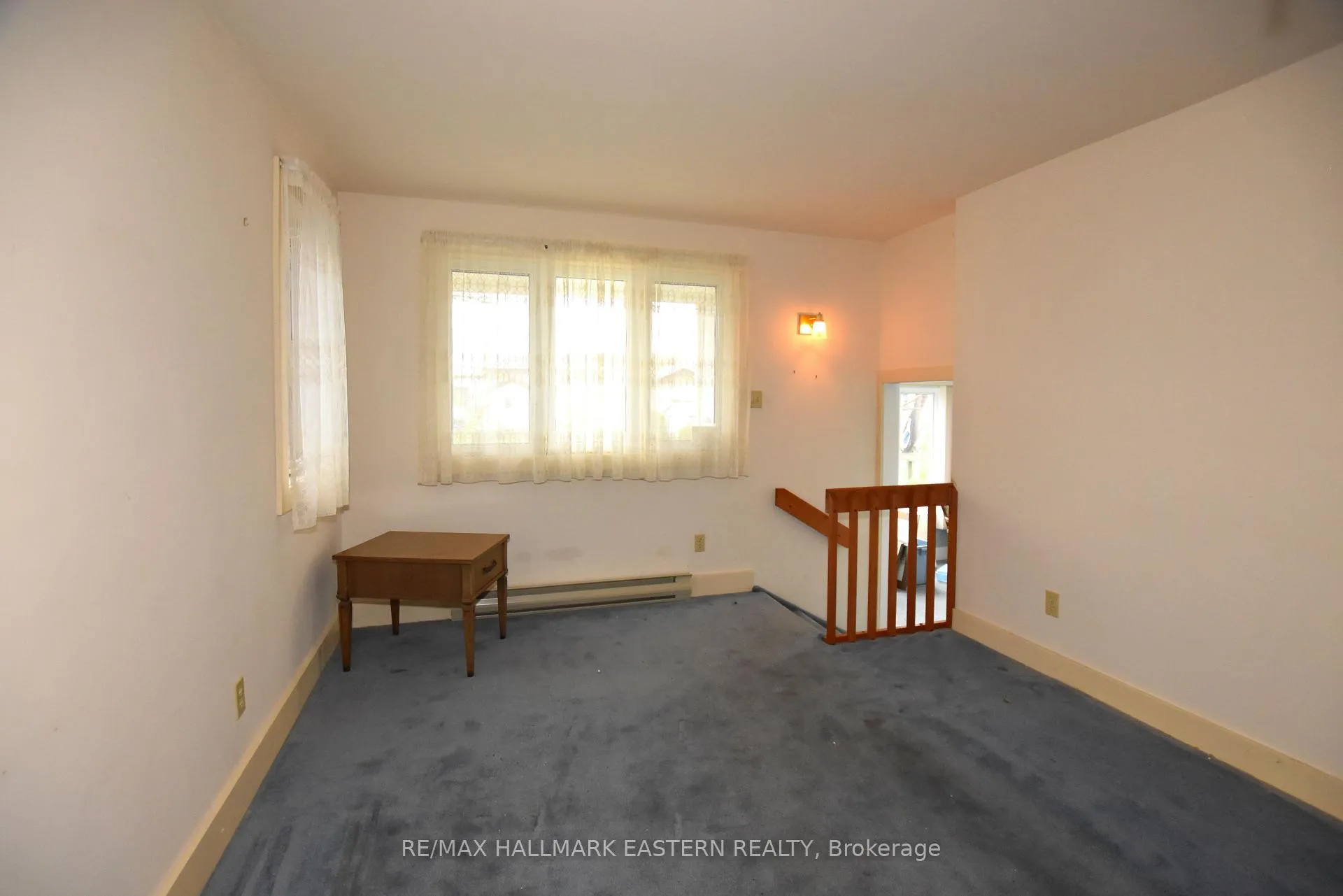 Photo 8 of 630 Cameron Street, Peterborough, Otonabee Ward 1 — HOMEH