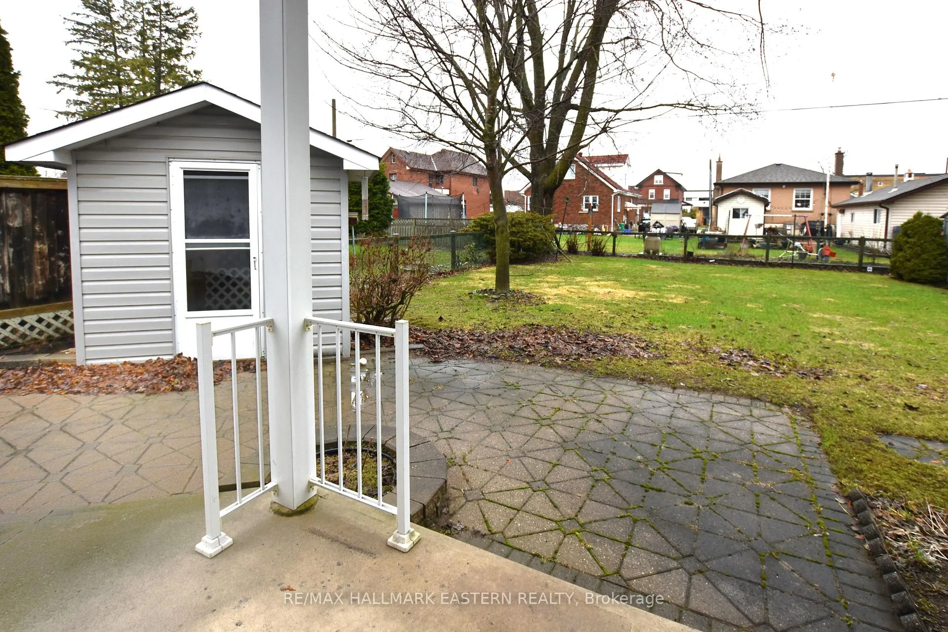 Photo 11 of 630 Cameron Street, Peterborough, Otonabee Ward 1 — HOMEH