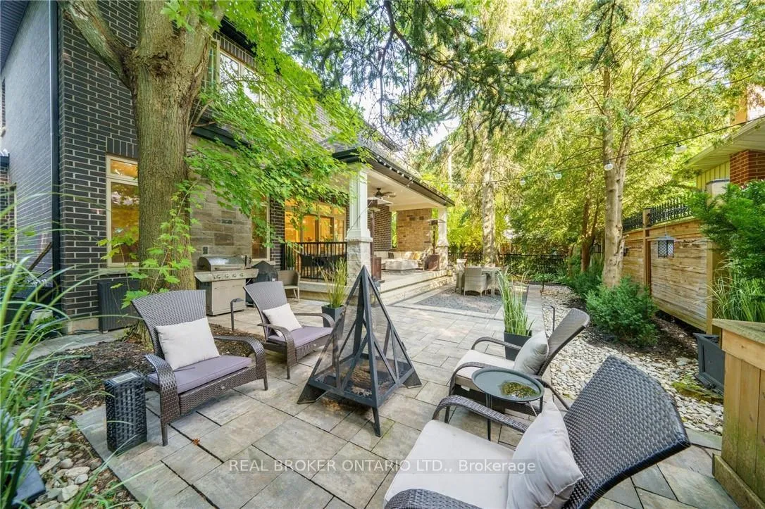 Photo 47 of 125 Central Drive, Hamilton, Ancaster — HOMEH