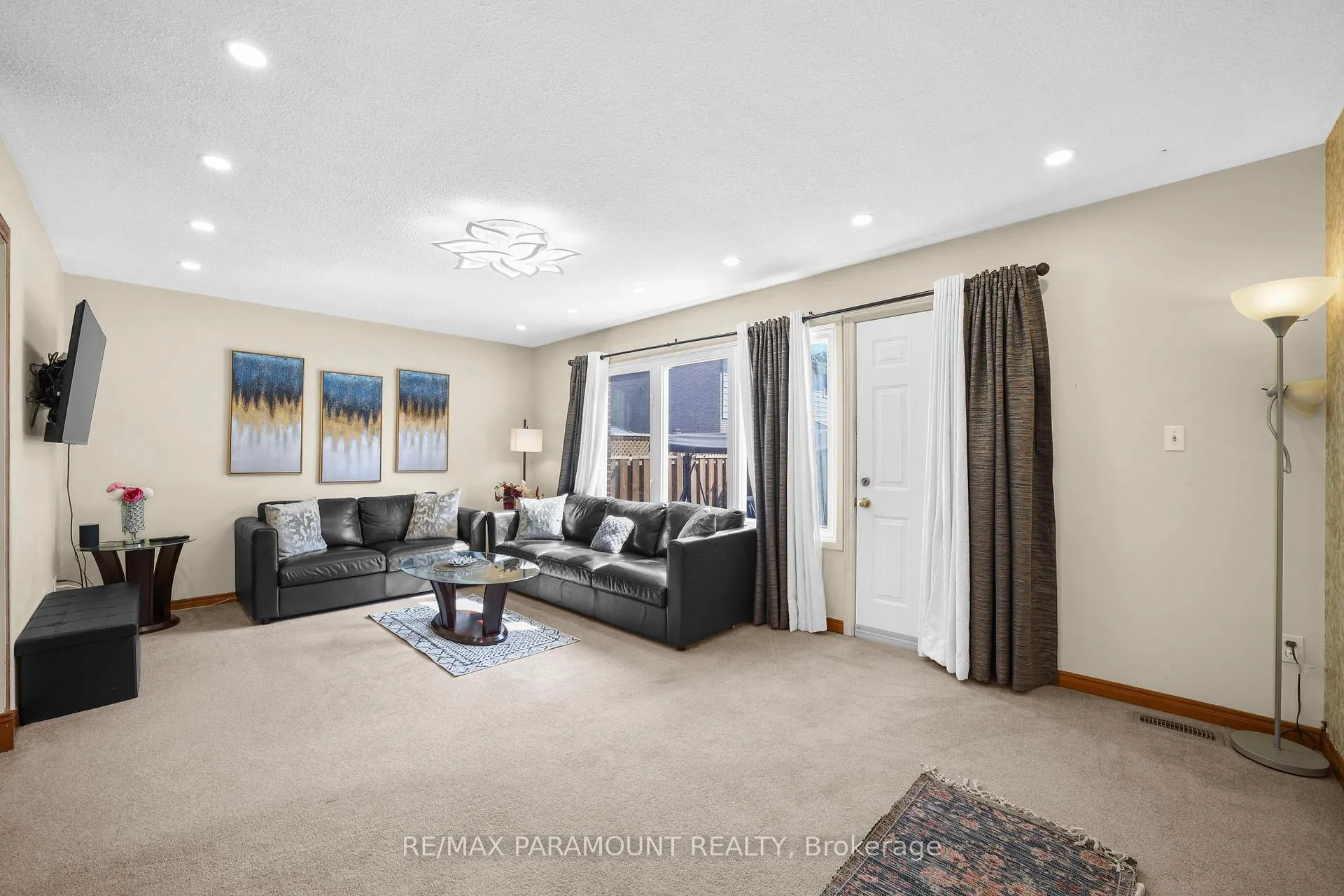 Photo 1 of Unit 4, 85 Albright Road, Hamilton, Vincent — HOMEH