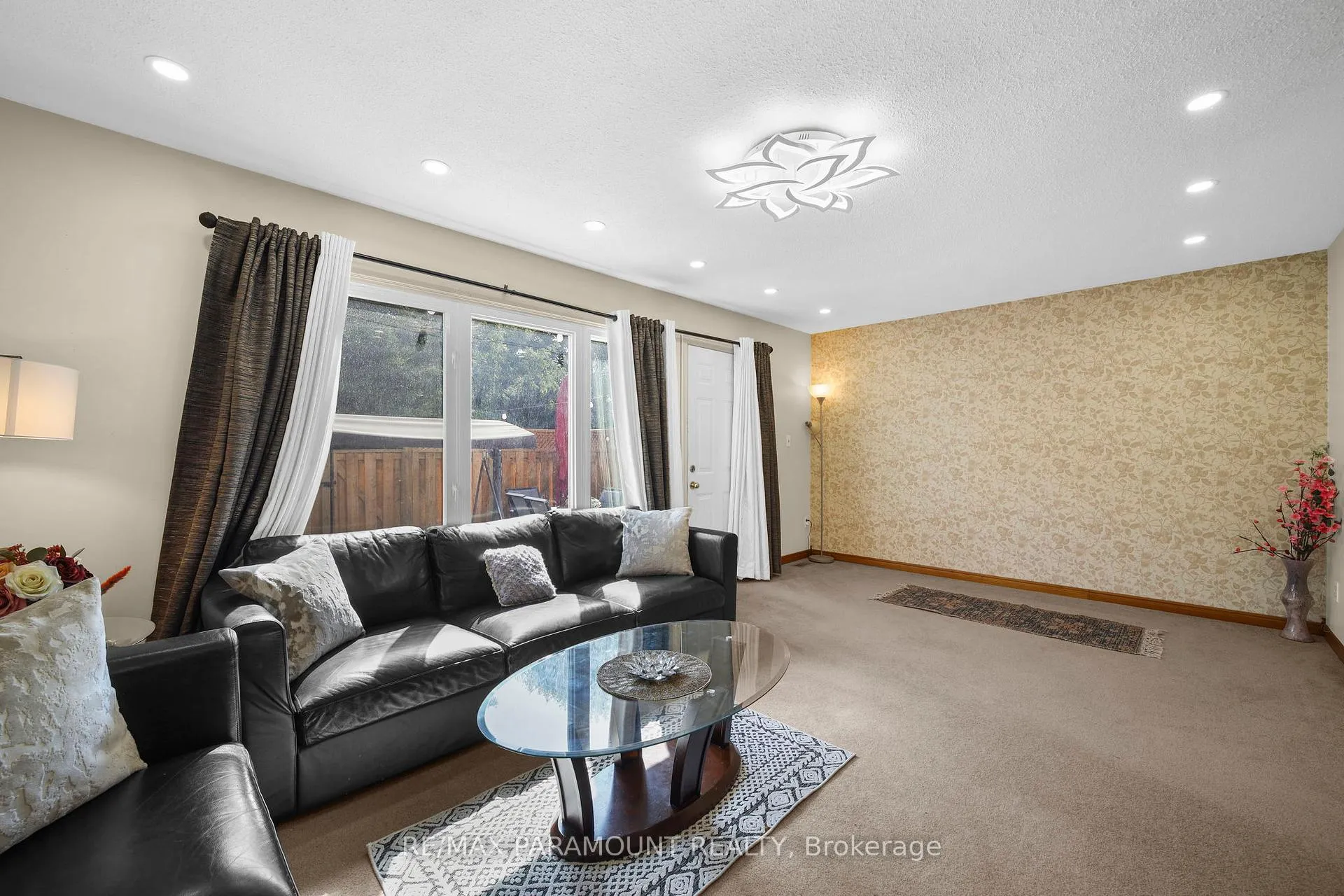 Photo 12 of Unit 4, 85 Albright Road, Hamilton, Vincent — HOMEH
