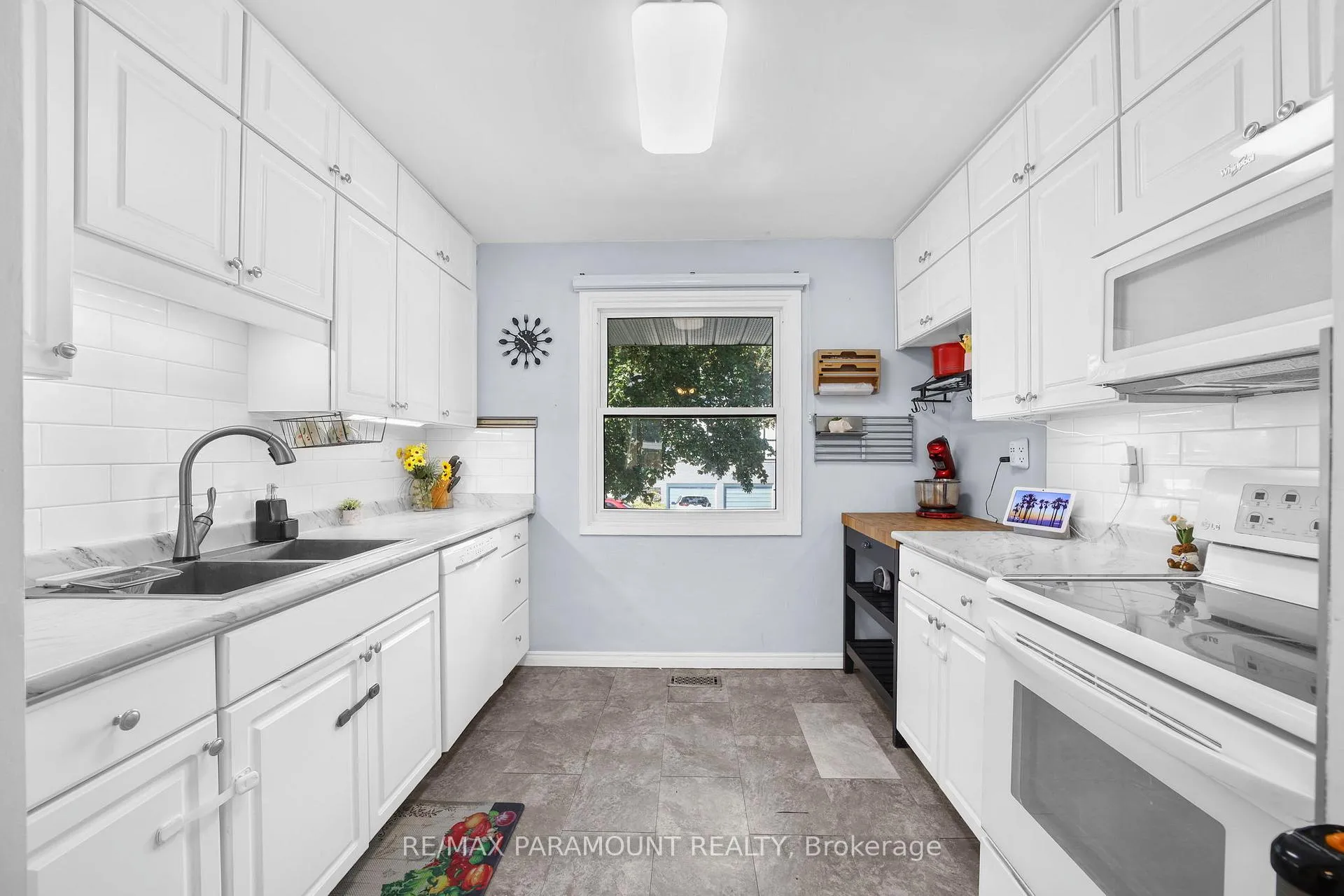 Photo 16 of Unit 4, 85 Albright Road, Hamilton, Vincent — HOMEH