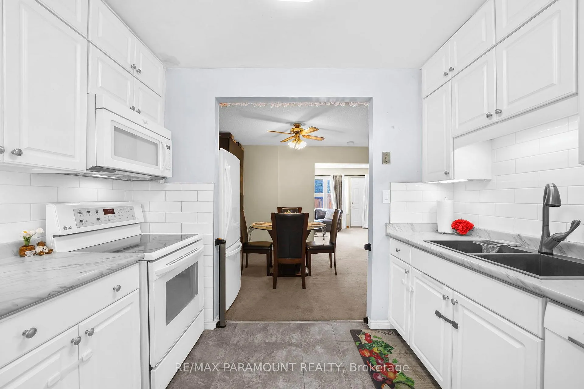 Photo 20 of Unit 4, 85 Albright Road, Hamilton, Vincent — HOMEH