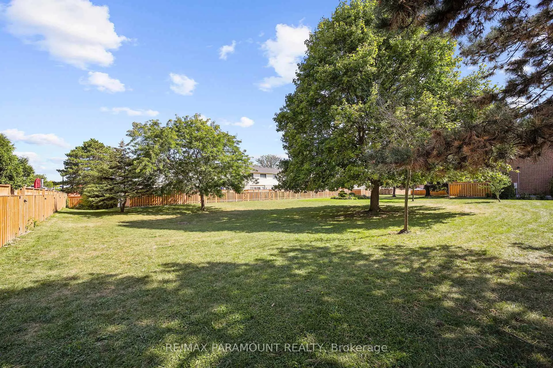 Photo 41 of Unit 4, 85 Albright Road, Hamilton, Vincent — HOMEH