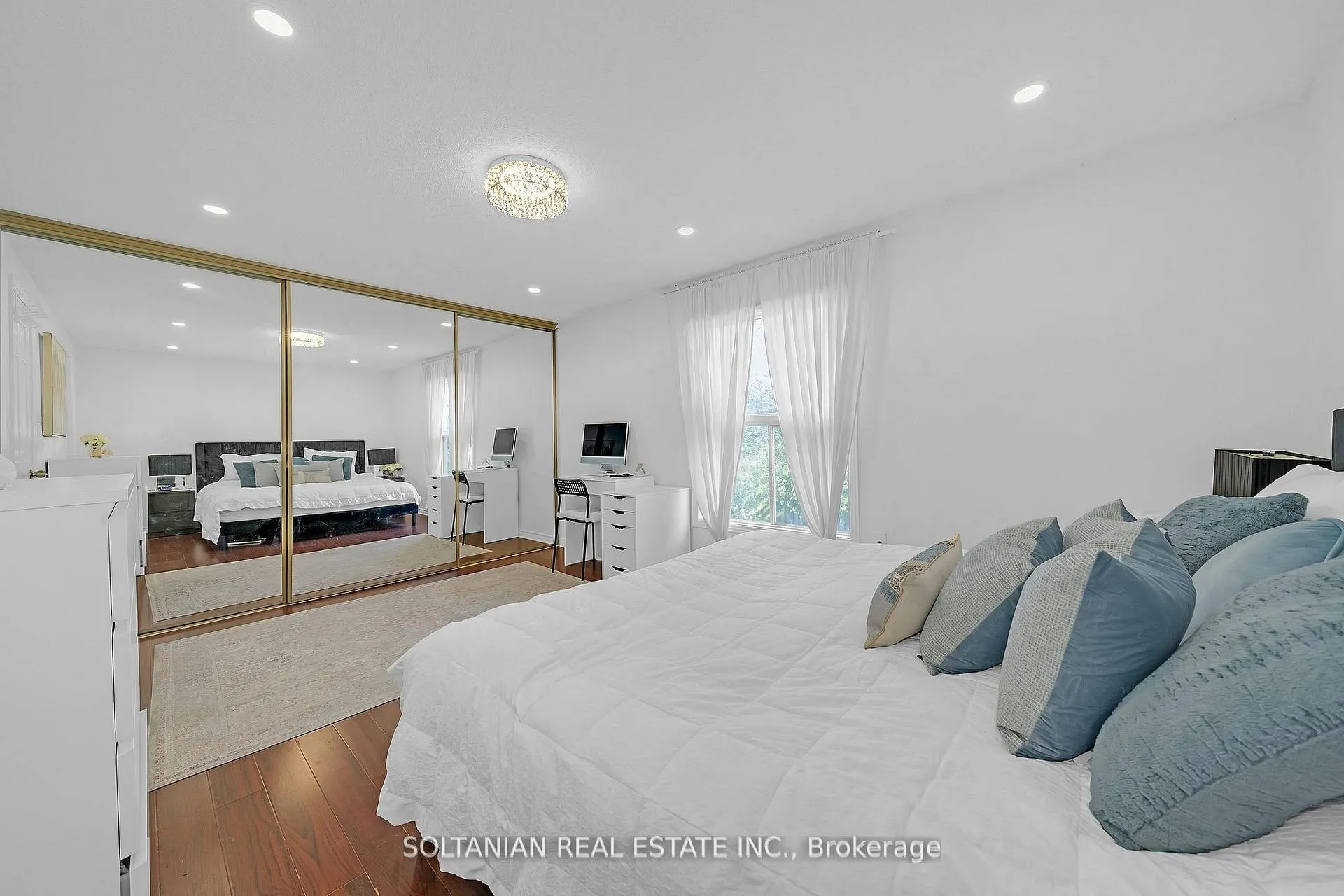 Photo 19 of 54 Braeburn Drive, Markham, Aileen-Willowbrook — HOMEH
