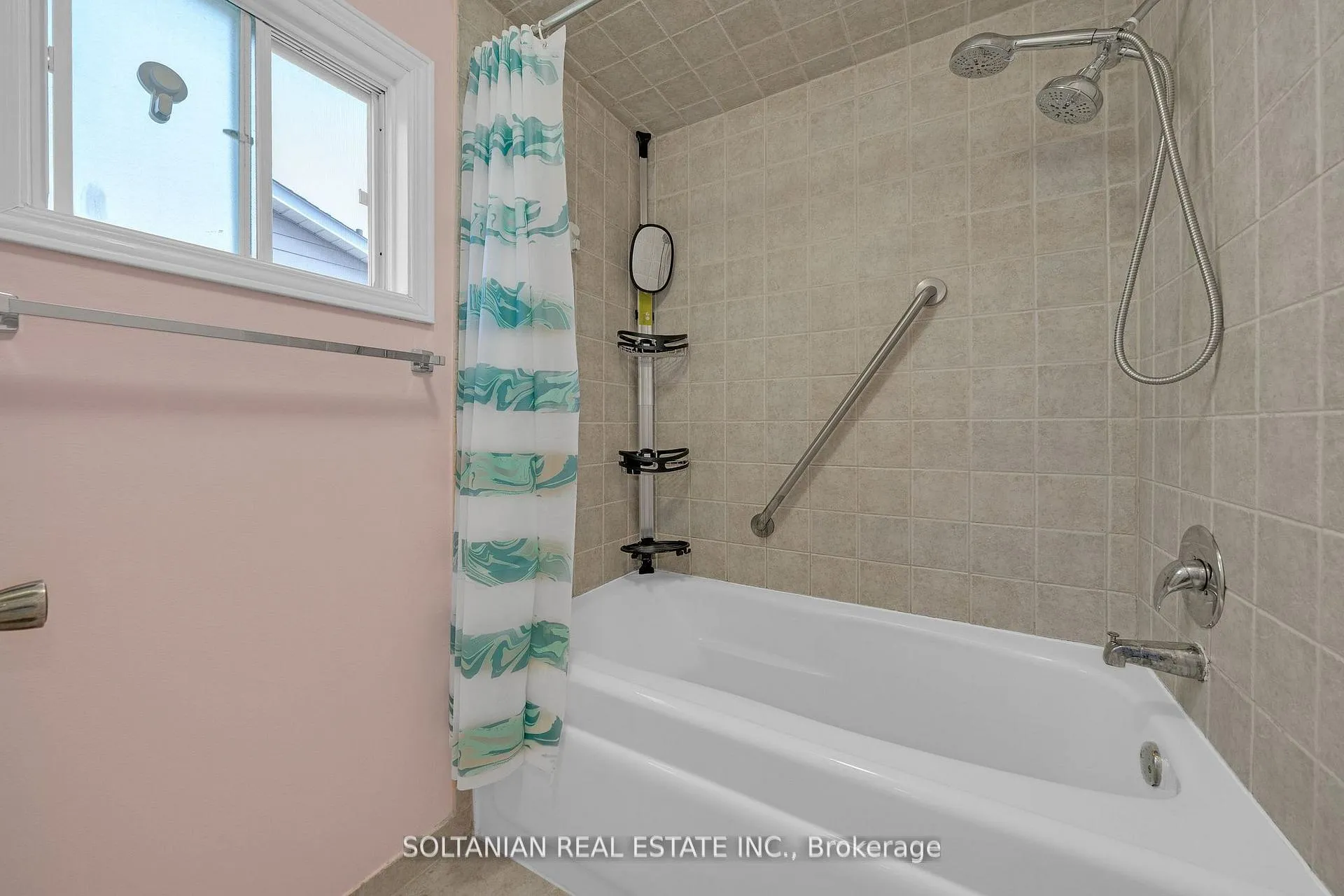 Photo 21 of 54 Braeburn Drive, Markham, Aileen-Willowbrook — HOMEH