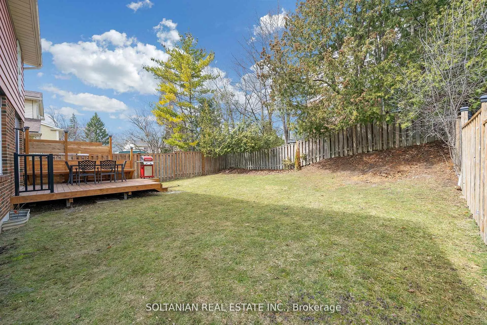 Photo 40 of 54 Braeburn Drive, Markham, Aileen-Willowbrook — HOMEH