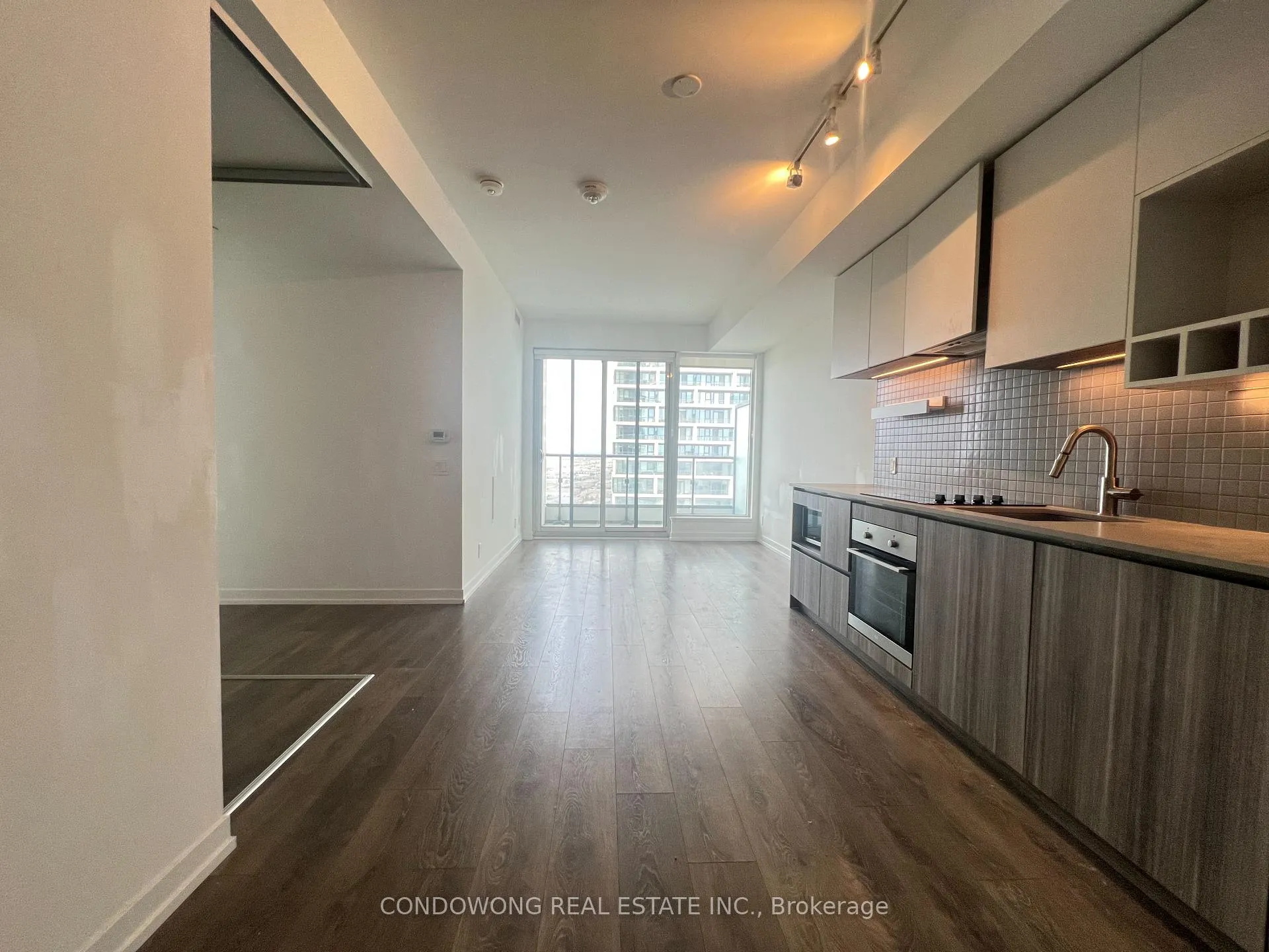 Photo 2 of Unit 3101, 5 Buttermill Avenue, Vaughan, Vaughan Corporate Centre — HOMEH