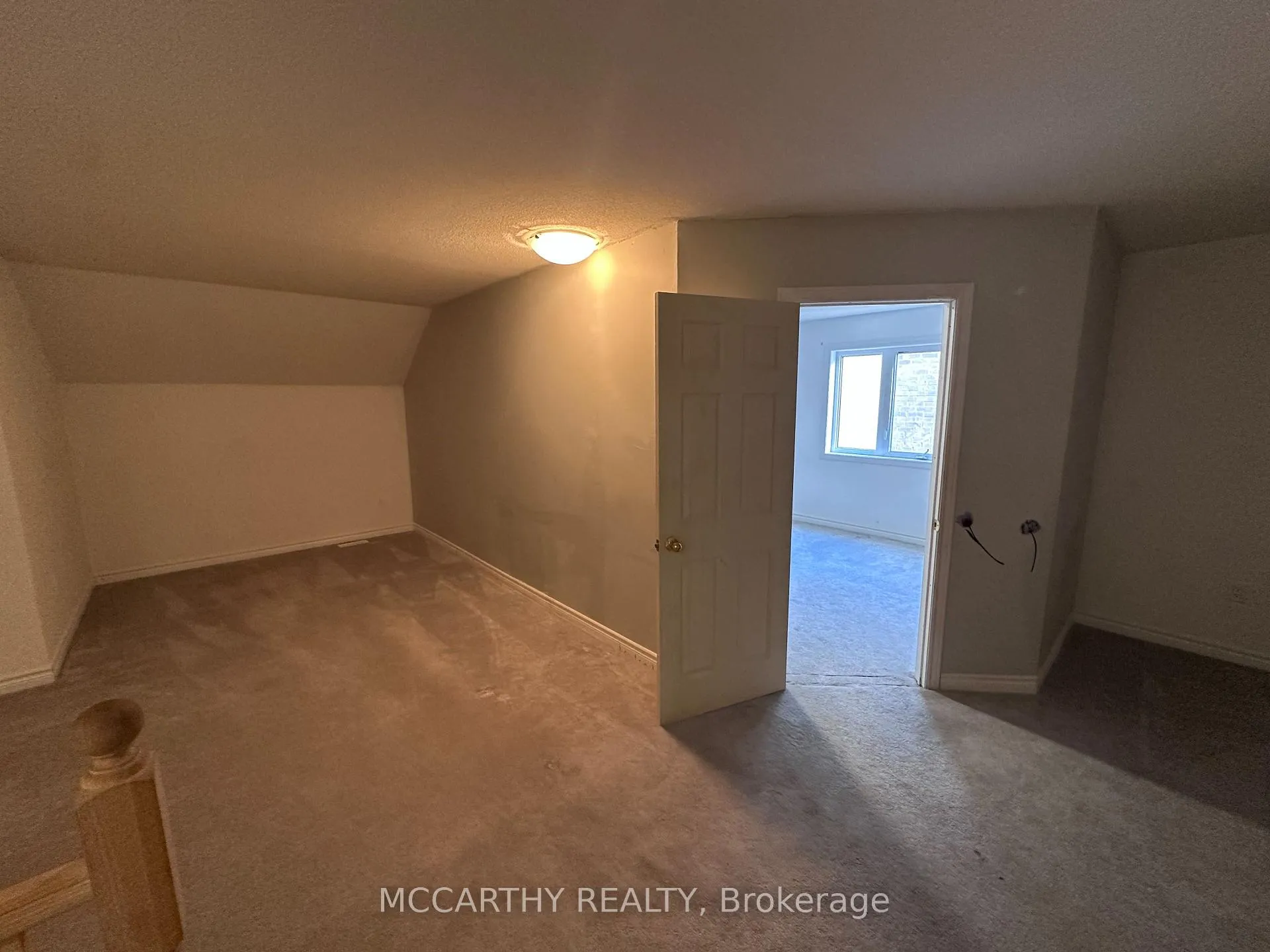 Photo 17 of 231 Ridley Crescent, Southgate — HOMEH