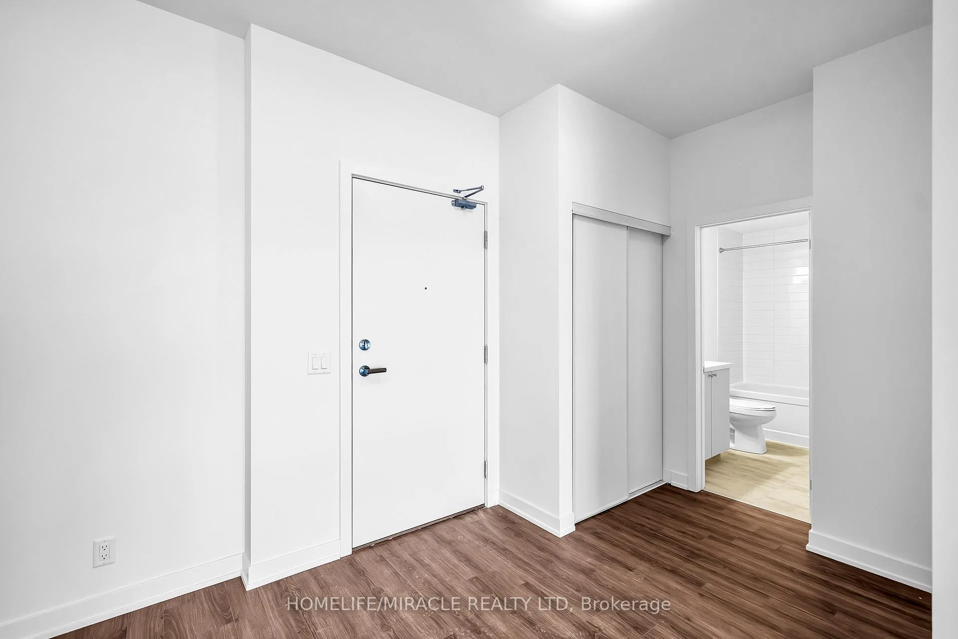 Photo 3 of Unit 1014, 51 Clarington Boulevard, Clarington, Bowmanville — HOMEH