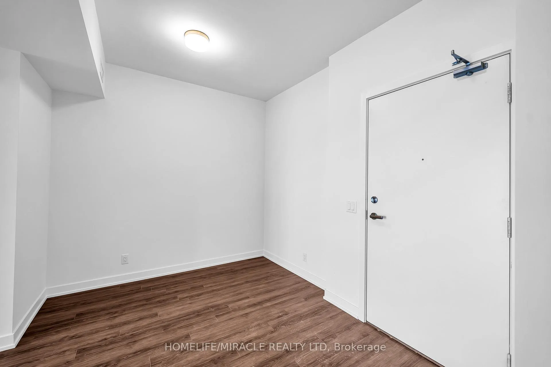 Photo 5 of Unit 1014, 51 Clarington Boulevard, Clarington, Bowmanville — HOMEH