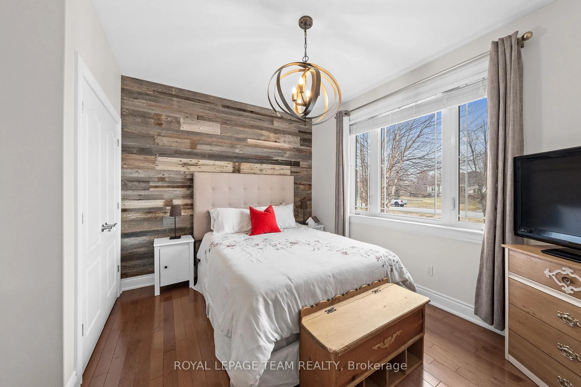 Photo 24 of 6673 Pebble Trail Way, Ottawa, Greely — HOMEH