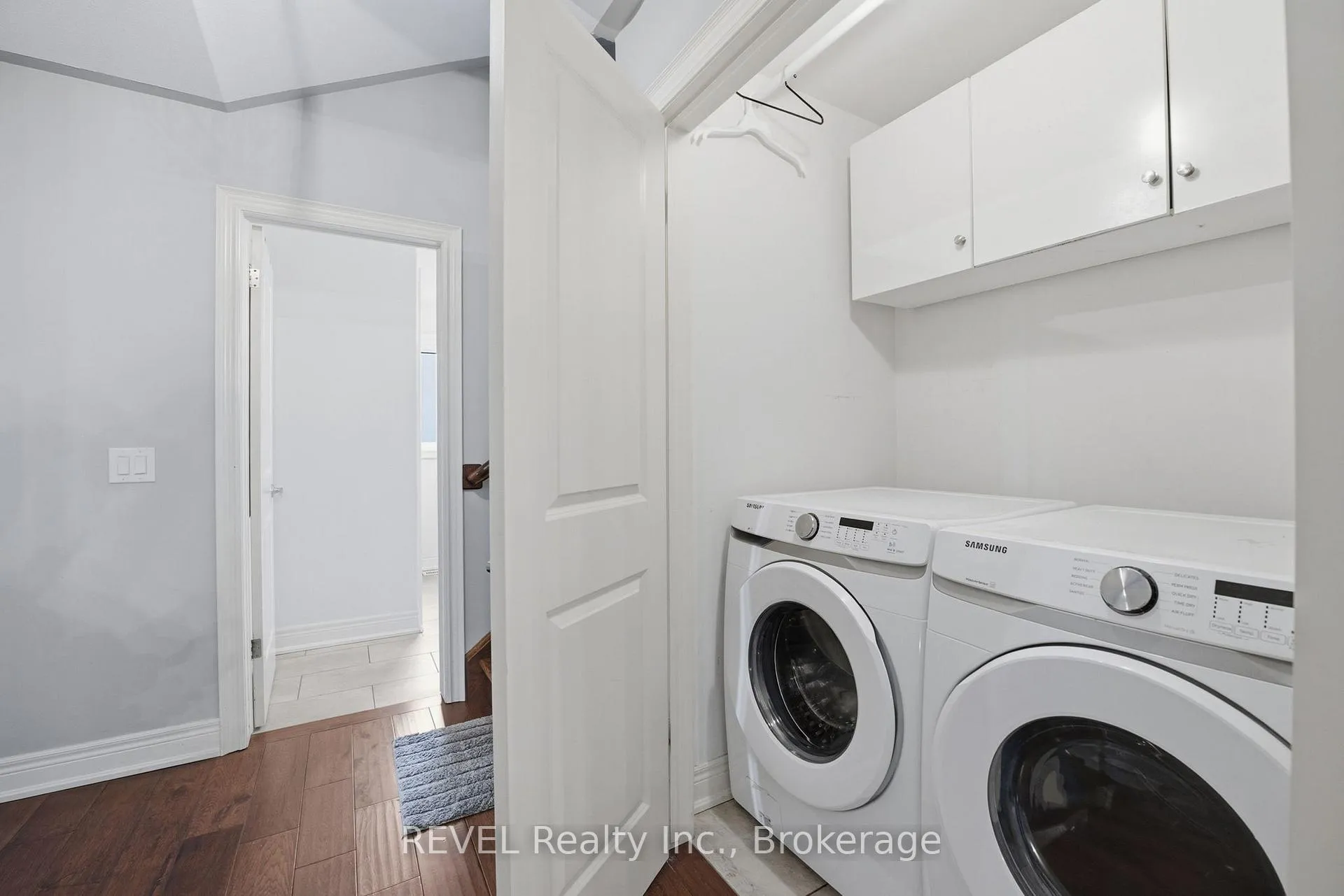 Photo 22 of 8846 Angie Drive, Niagara Falls, Forestview — HOMEH