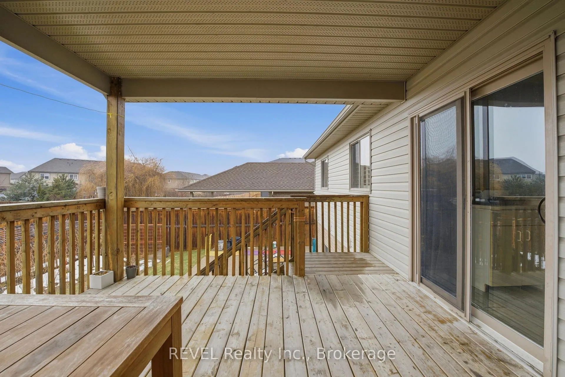 Photo 23 of 8846 Angie Drive, Niagara Falls, Forestview — HOMEH