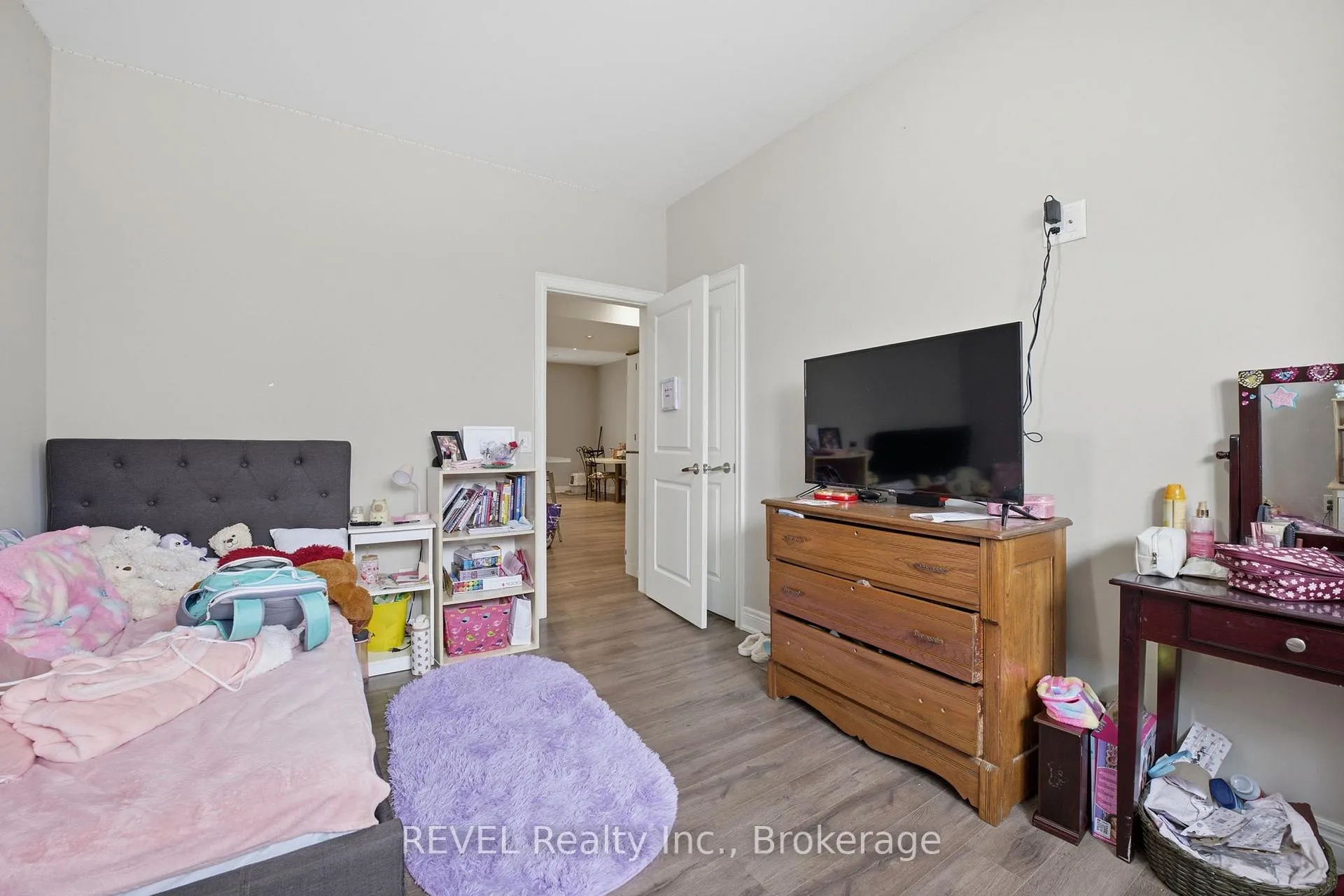 Photo 34 of 8846 Angie Drive, Niagara Falls, Forestview — HOMEH