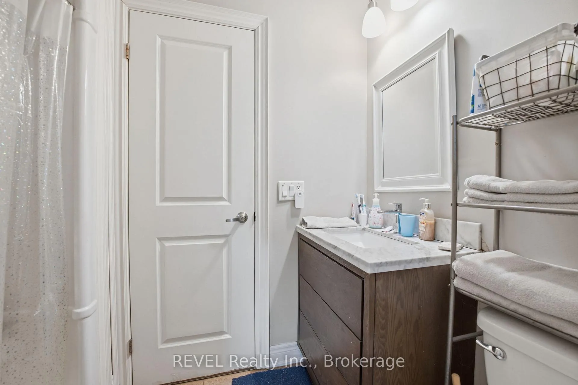 Photo 35 of 8846 Angie Drive, Niagara Falls, Forestview — HOMEH