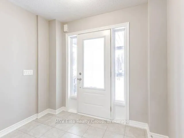 Photo 2 of 863 Cook Crescent, Shelburne — HOMEH