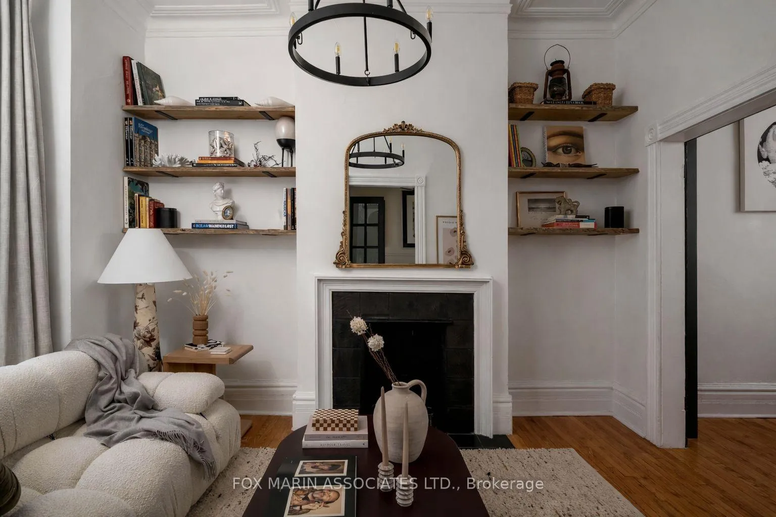 Photo 5 of 12 Andrews Avenue, Toronto, Trinity-Bellwoods — HOMEH