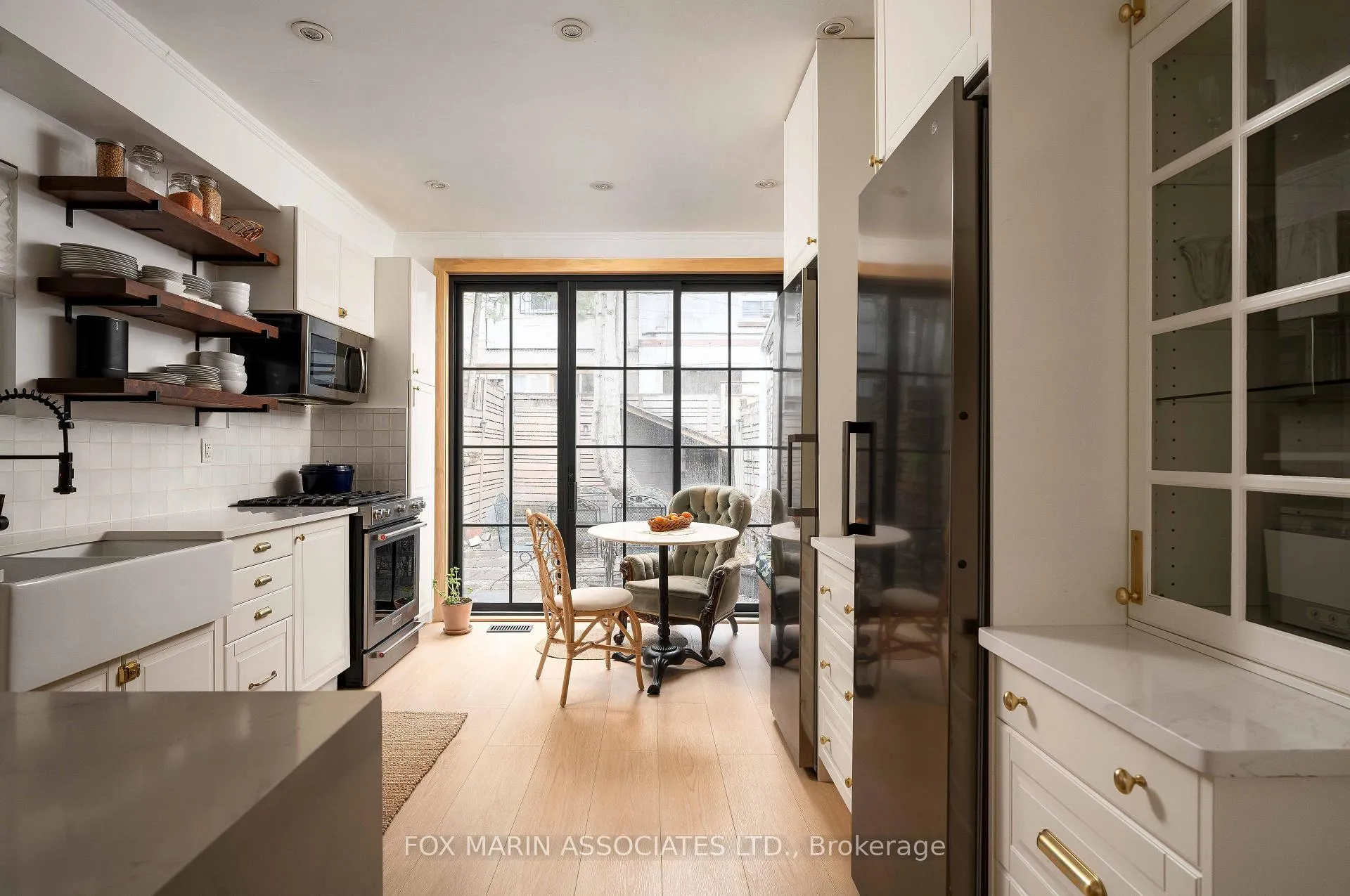Photo 16 of 12 Andrews Avenue, Toronto, Trinity-Bellwoods — HOMEH
