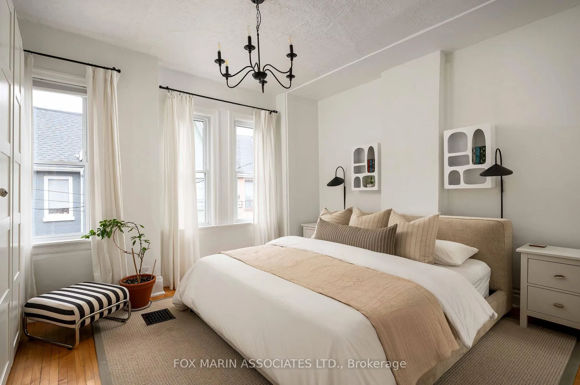 Photo 26 of 12 Andrews Avenue, Toronto, Trinity-Bellwoods — HOMEH