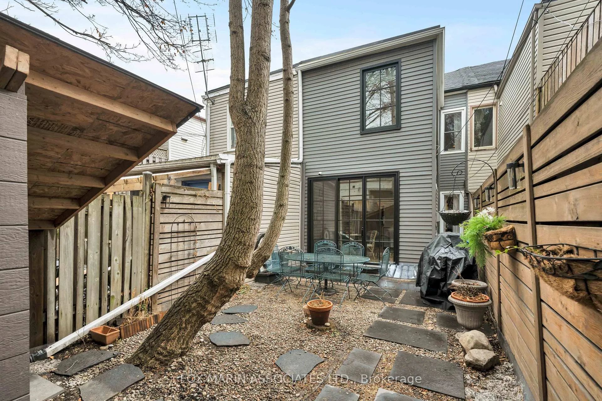 Photo 43 of 12 Andrews Avenue, Toronto, Trinity-Bellwoods — HOMEH