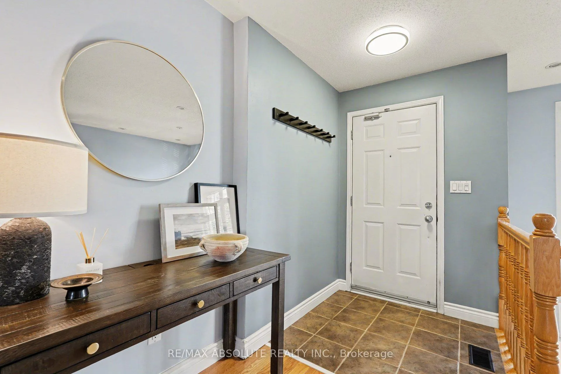 Photo 3 of Unit 108, 1512 Walkley Road, Ottawa, Heron Gate/Industrial Park — HOMEH