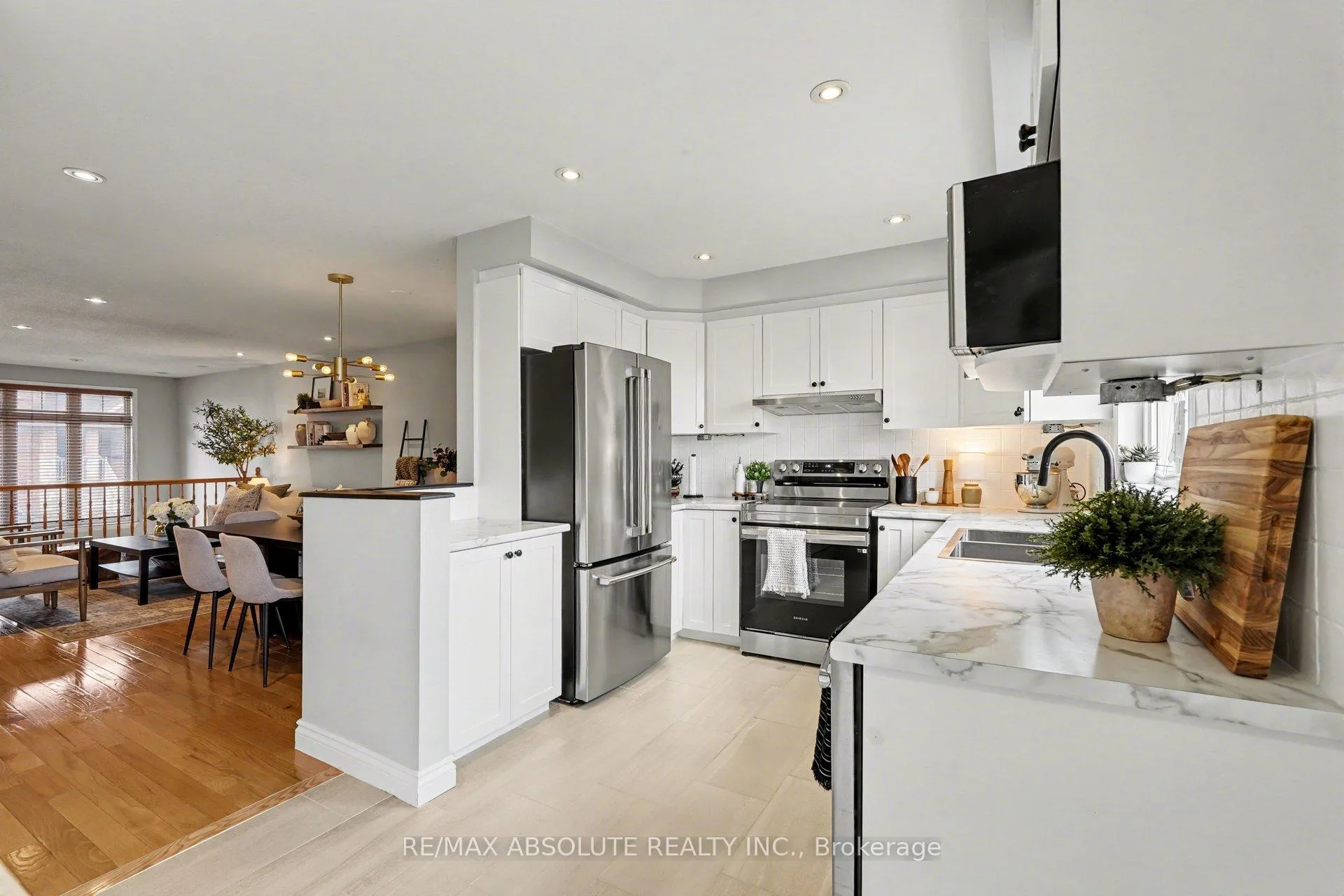 Photo 9 of Unit 108, 1512 Walkley Road, Ottawa, Heron Gate/Industrial Park — HOMEH