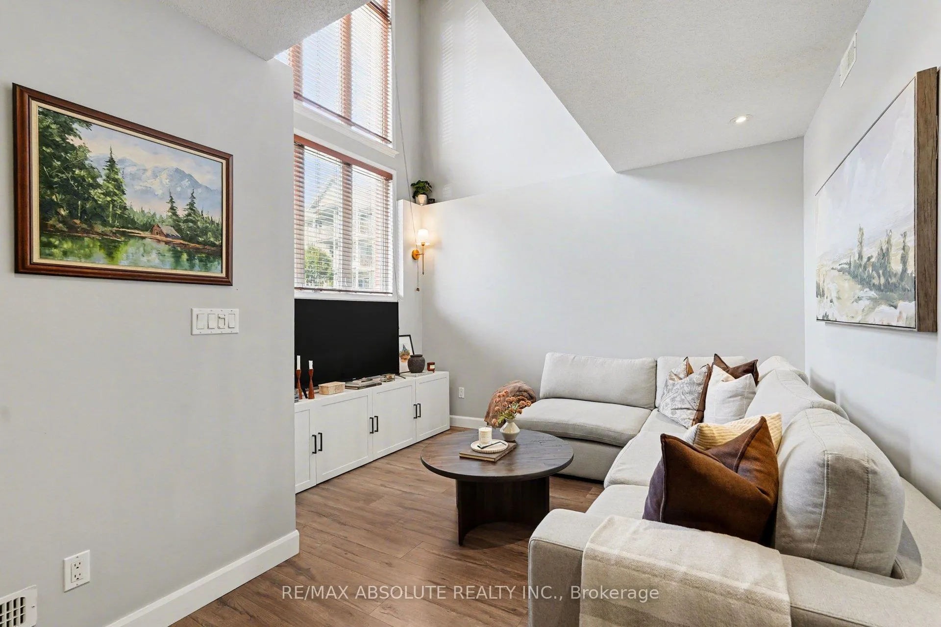 Photo 11 of Unit 108, 1512 Walkley Road, Ottawa, Heron Gate/Industrial Park — HOMEH