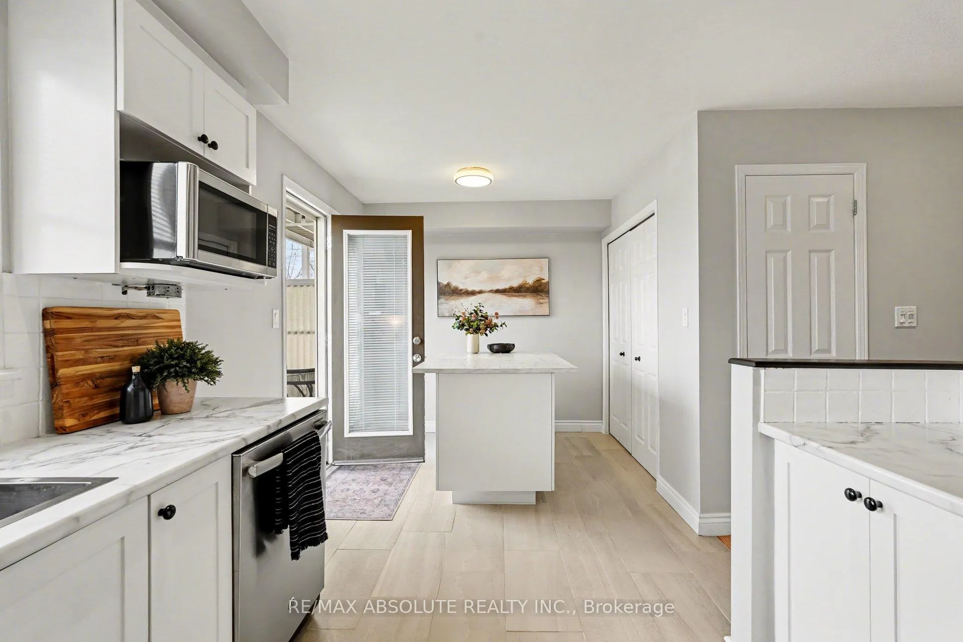 Photo 15 of Unit 108, 1512 Walkley Road, Ottawa, Heron Gate/Industrial Park — HOMEH