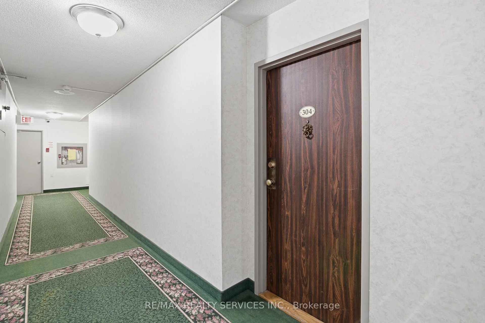 Photo 6 of Unit 304, 18 Knightsbridge Road, Brampton, Queen Street Corridor — HOMEH