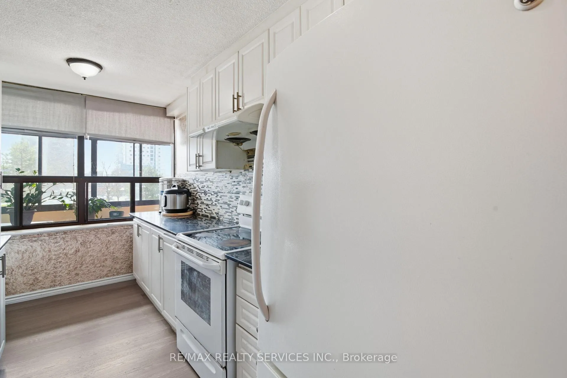 Photo 18 of Unit 304, 18 Knightsbridge Road, Brampton, Queen Street Corridor — HOMEH