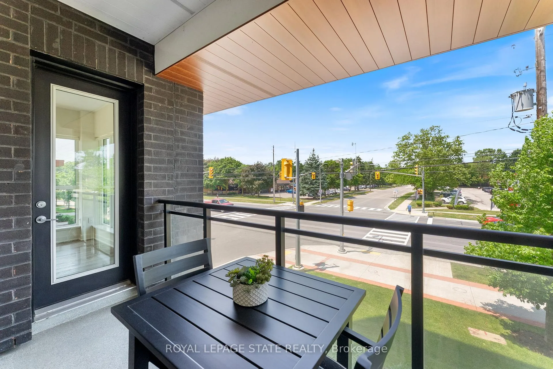 Photo 17 of Unit 202, 340 Plains Road E, Burlington, LaSalle — HOMEH