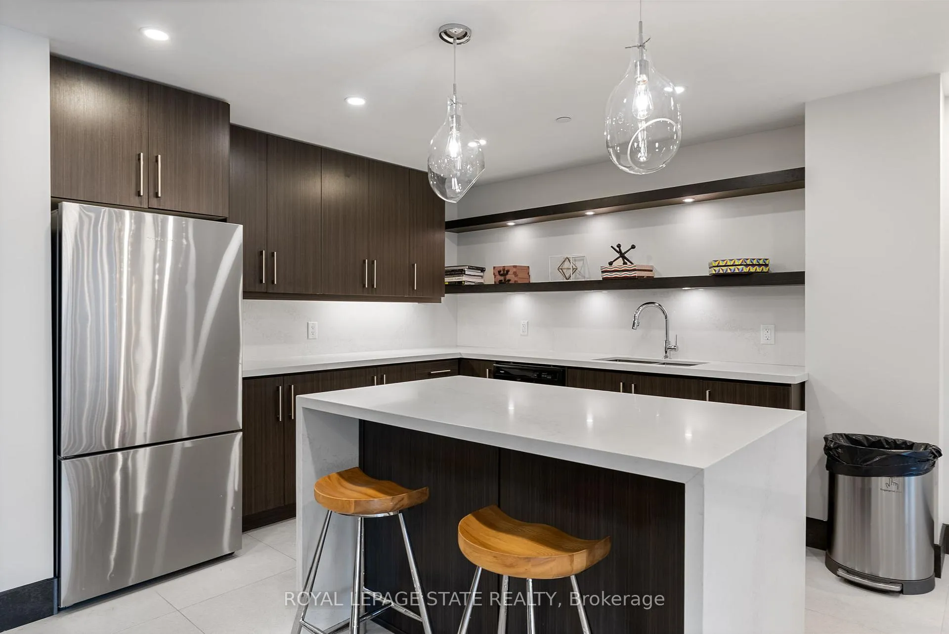Photo 22 of Unit 202, 340 Plains Road E, Burlington, LaSalle — HOMEH