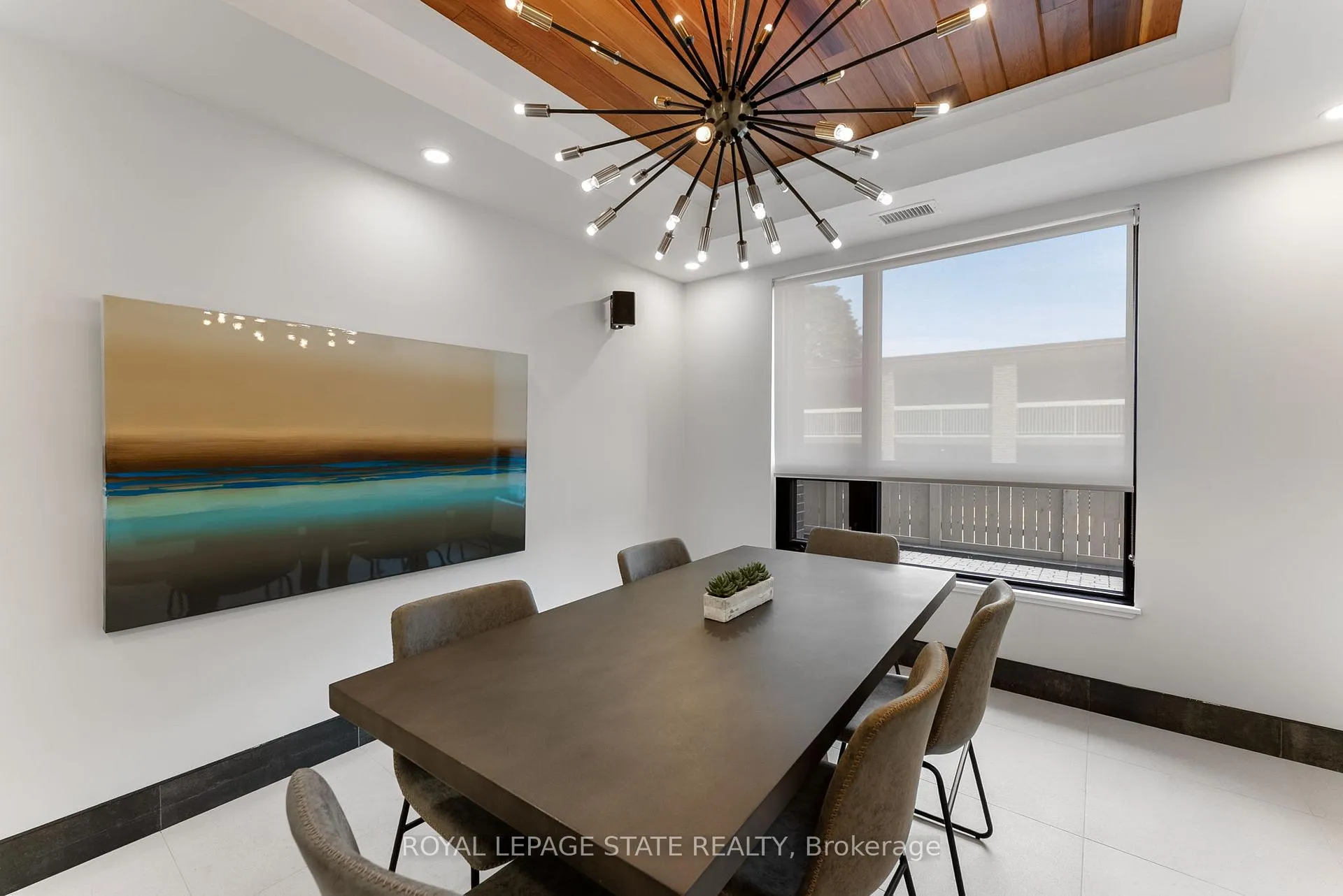 Photo 23 of Unit 202, 340 Plains Road E, Burlington, LaSalle — HOMEH
