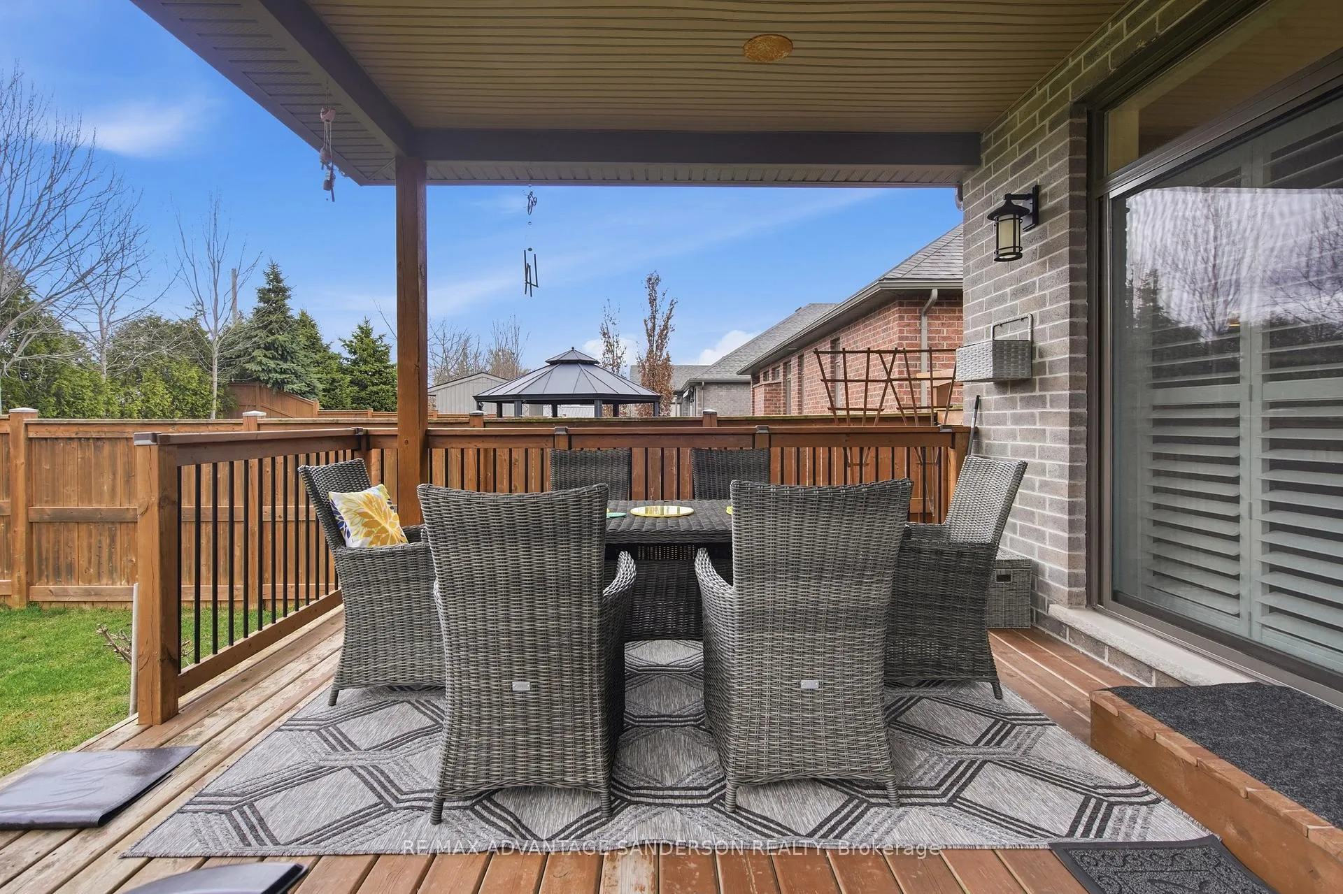 Photo 12 of 23 Mayapple Crescent, Middlesex Centre, Ilderton — HOMEH